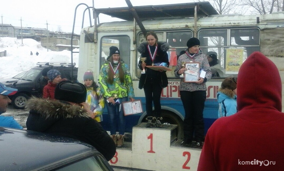 Комсомольчанка стала победительницей соревнований по автокроссу, прошедших в Амурске