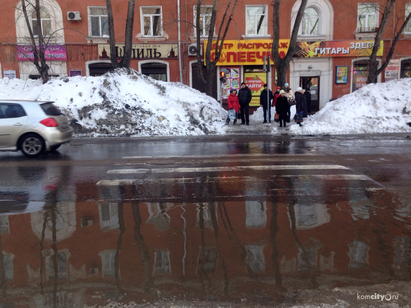 Ливнёвка не справляется с обилием талых вод