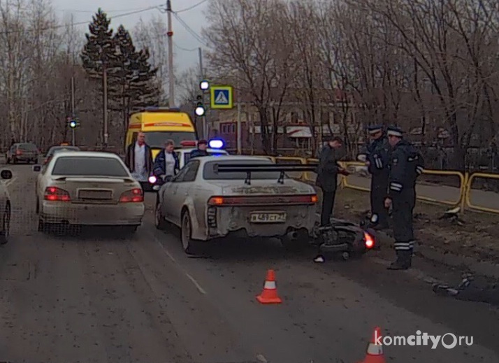 На перекрёстке Вокзальной и Севастопольской в ДТП погиб мопедист