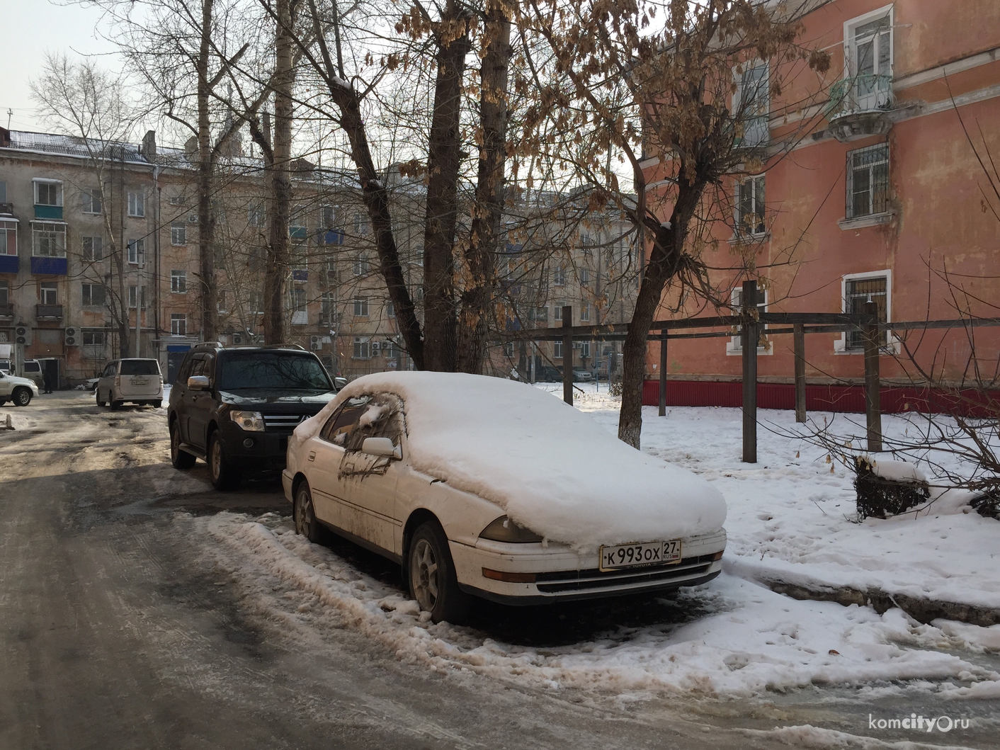 Автолюбителей просят не бросать машины во дворе на зиму