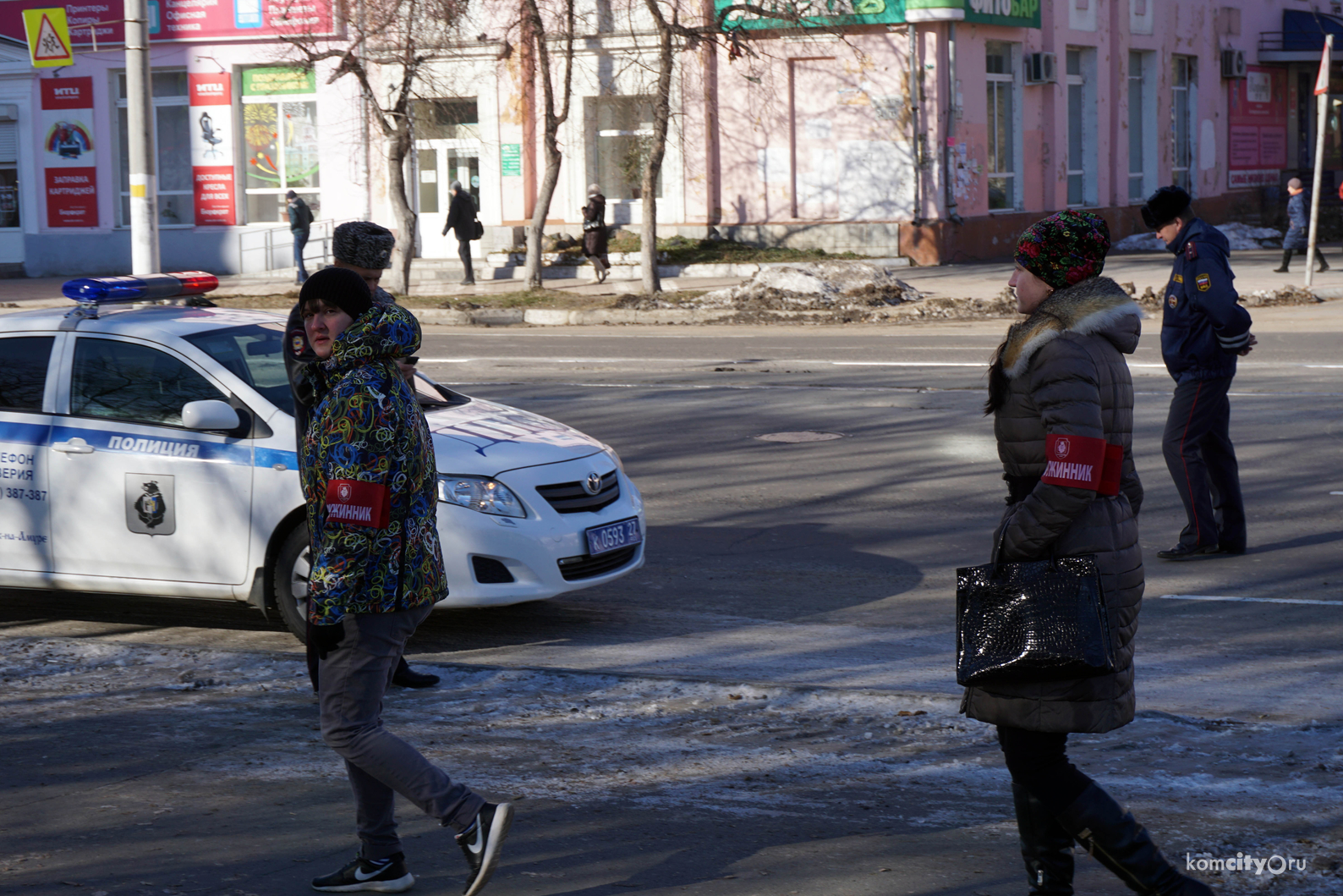 Обеспечивать порядок во время новогодних праздников будут помогать народные дружинники