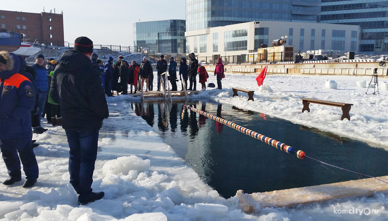 Комсомольский пловец занял первое место на международных соревнованиях по плаванию в ледяной воде