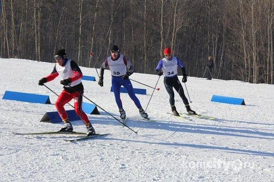 Две комсомольские лыжницы выиграли путёвки на чемпионат ДФО по итогам краевых стартов