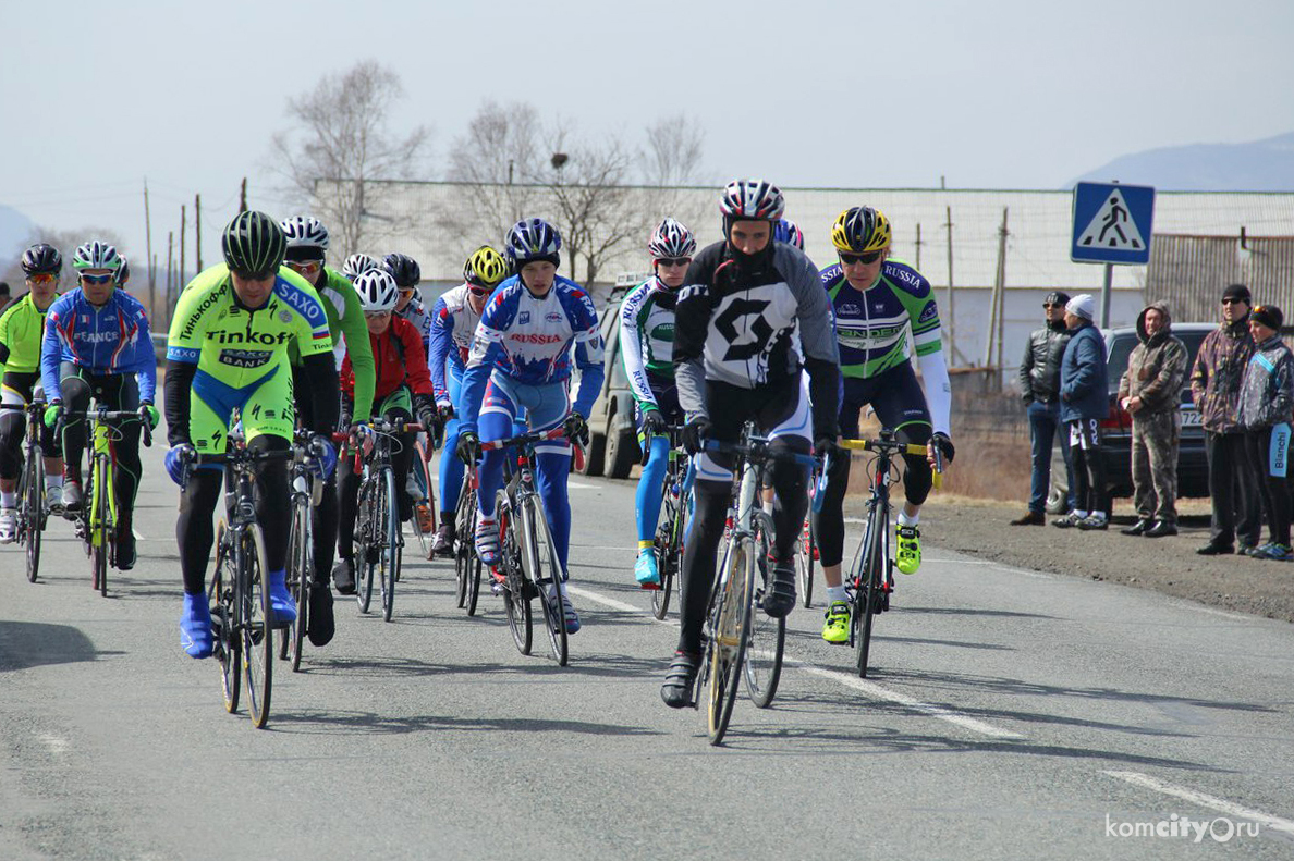 Велосипедисты из Комсомольска и Хабаровска стали победителями и призёрами первенства Дальнего Востока