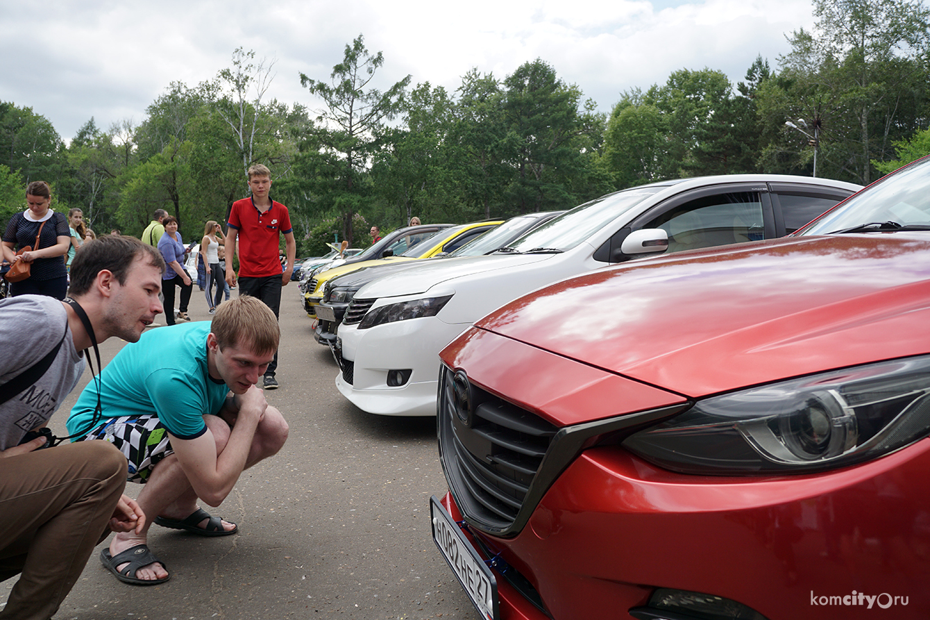 «Gagarin Motor Show» собрало на одной площадке самые крутые автомобили Комсомольска (Видео)