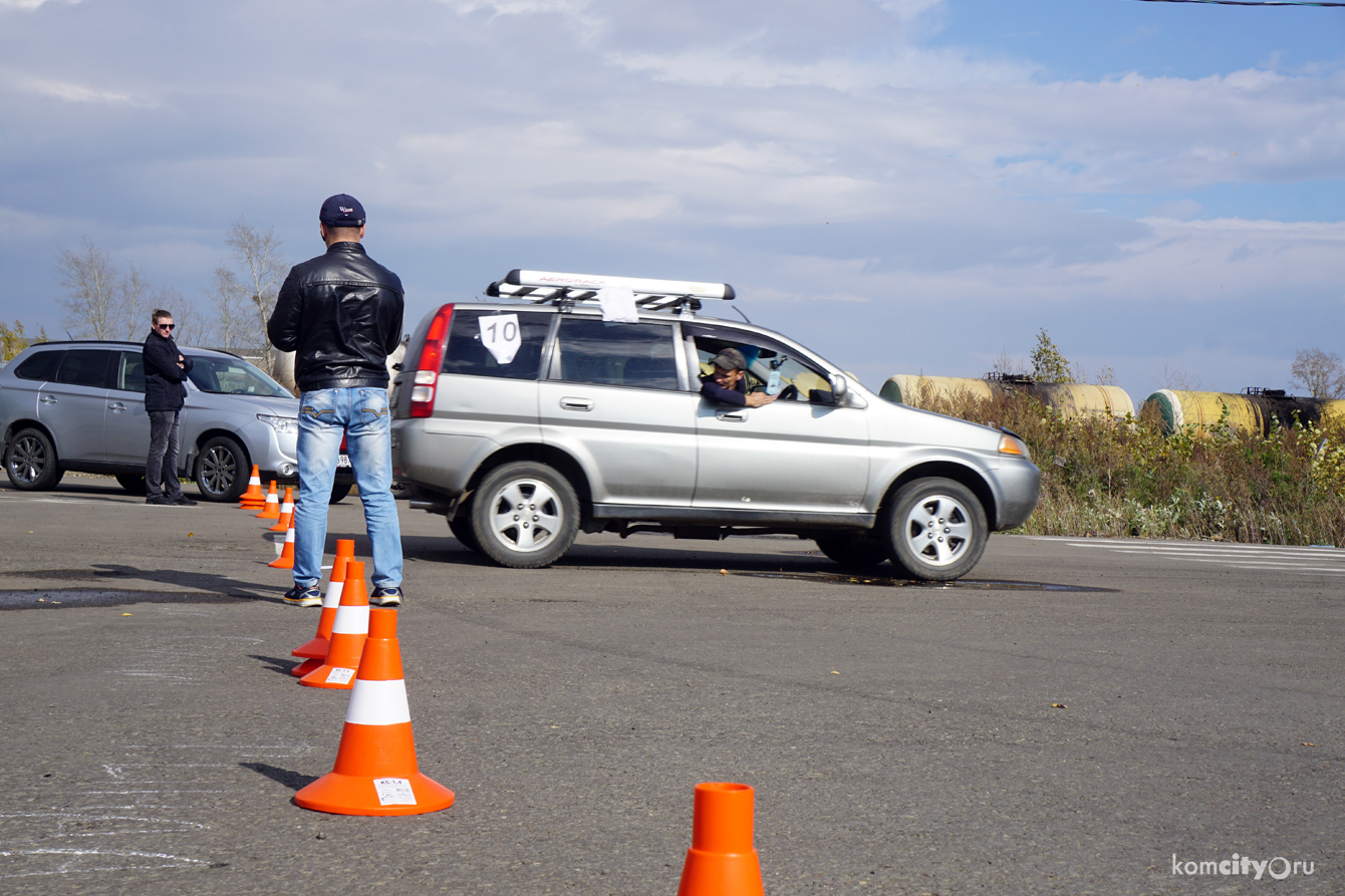 Соревнования по автомногоборью состоялись на автодроме по Северному шоссе