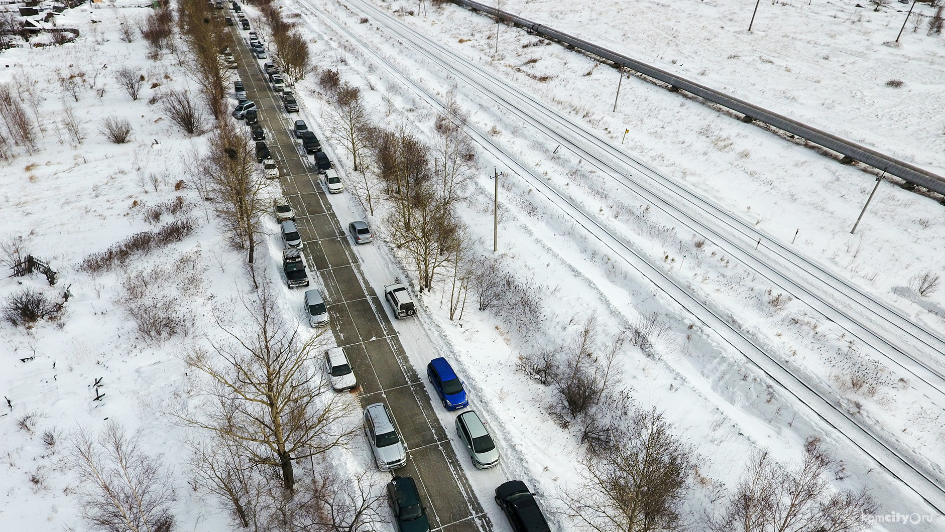 Семьи с маленькими детьми не смогли ни поучаствовать, ни посмотреть соревнования «Лыжня России»