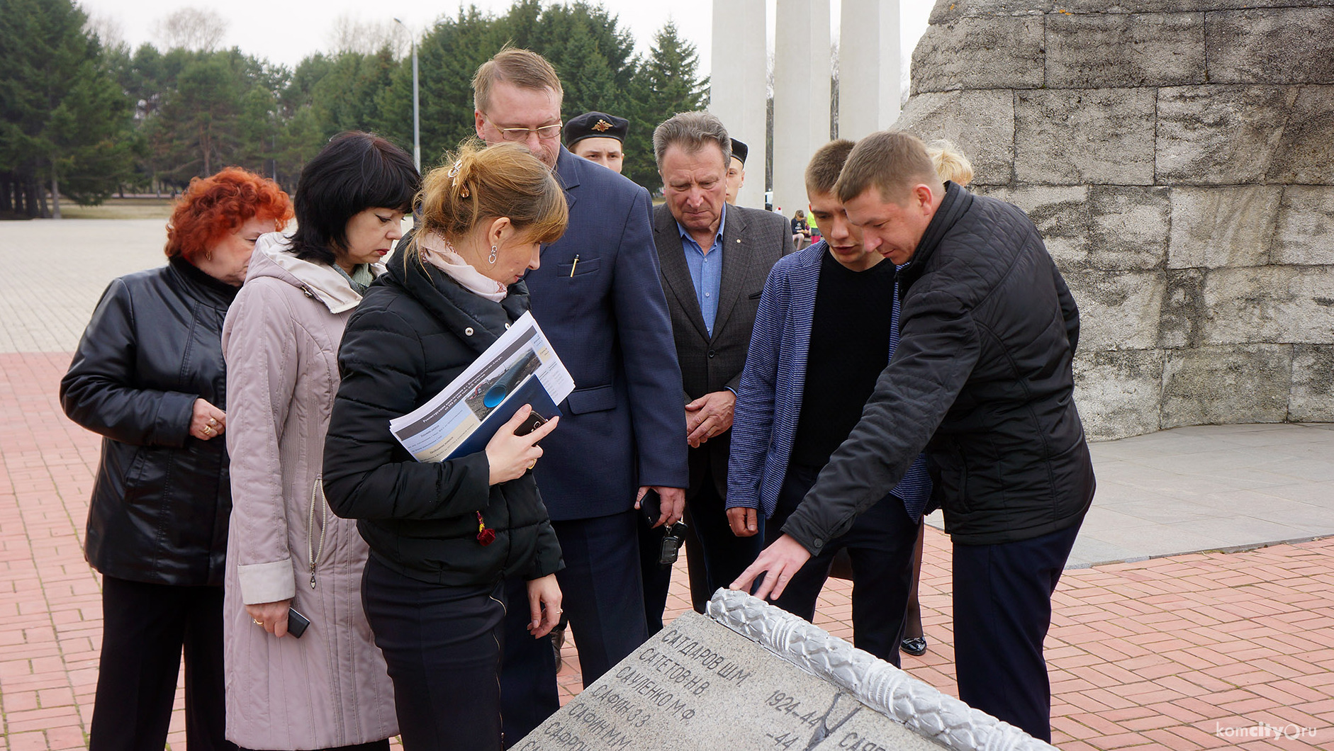 Камеры высокой чёткости помогут предотвратить порчу Мемориала вандалами