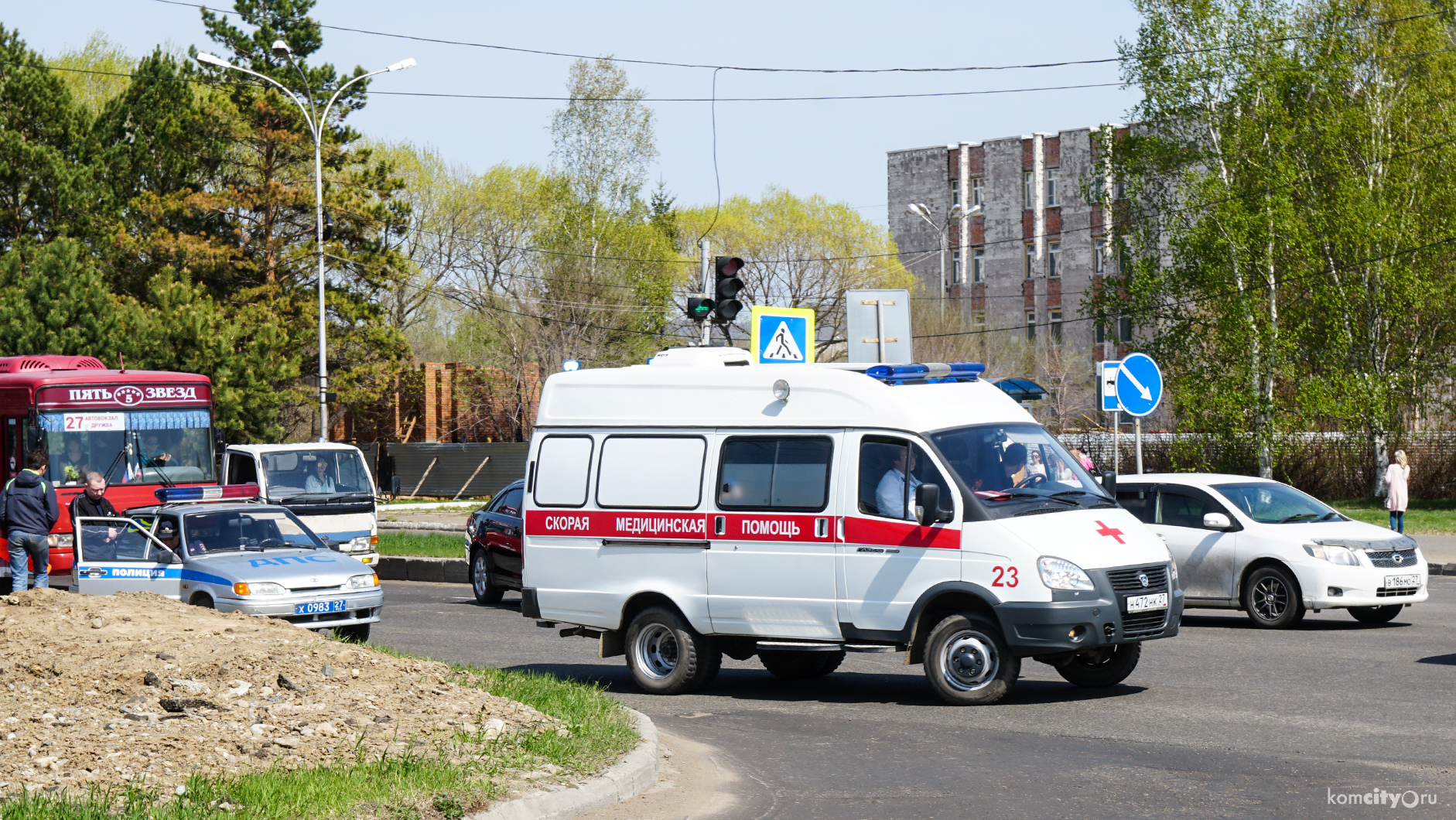 У Драмтеатра на пешеходном переходе сбили несовершеннолетнюю девочку