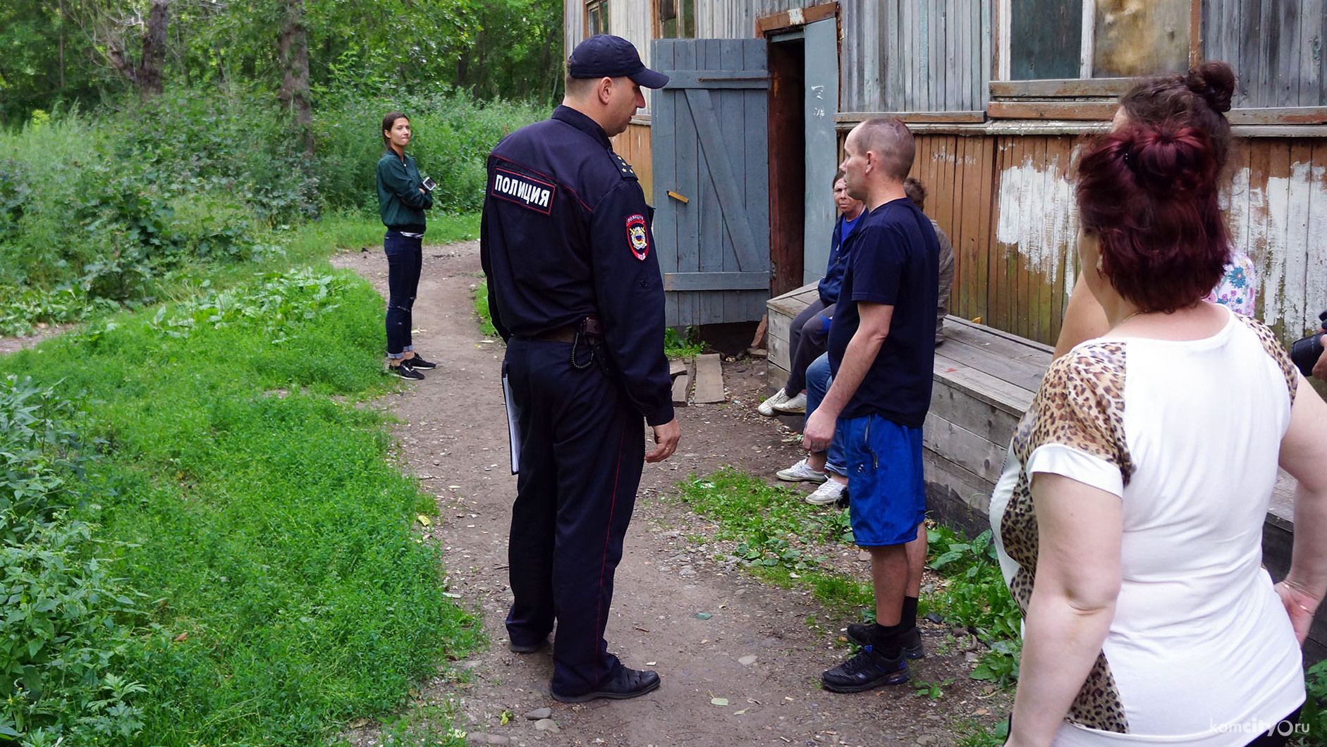 В ходе вечернего рейда сотрудники полиции побывали «в Париже» и обнаружили жизнь в подвале