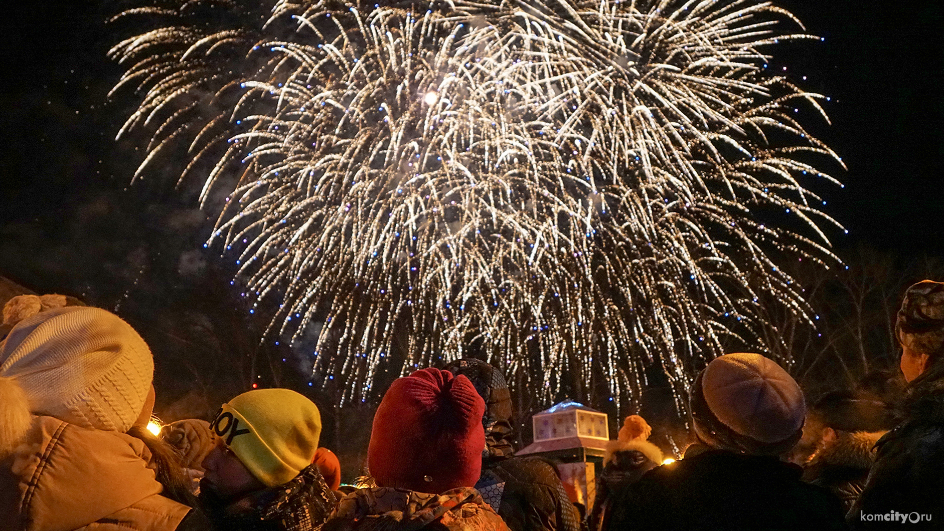 На новогодний фейерверк в этом году потратят столько же денег, сколько и в прошлом