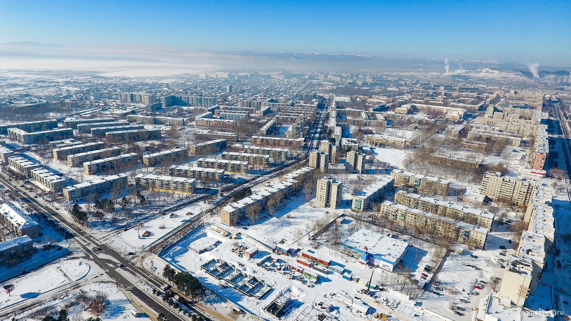 Комсомольск на амуре московский. Комсомольск на Амуре. Комсомольск-на-Амуре зима. Комсомольск на Амуре зимой ЗЛК. Город сверху Комсомольск.