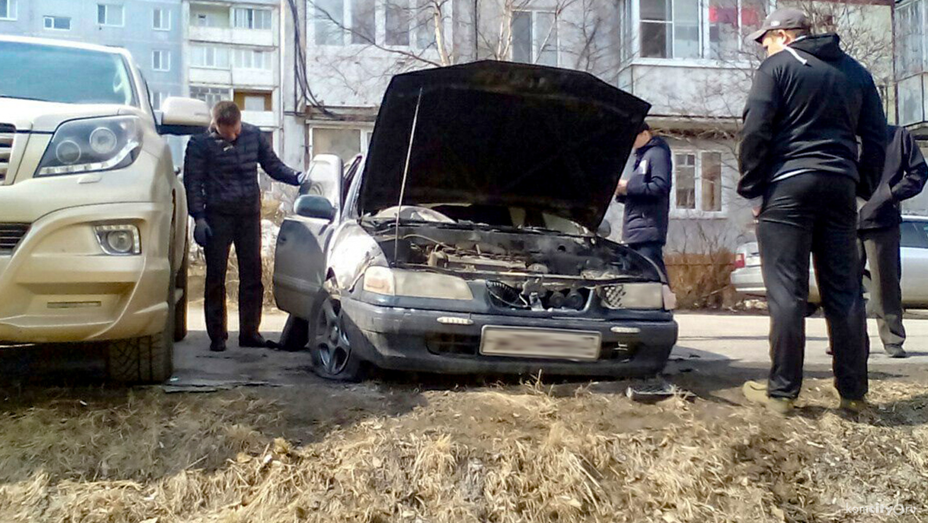 На Дружбе ночью опять жгли машины