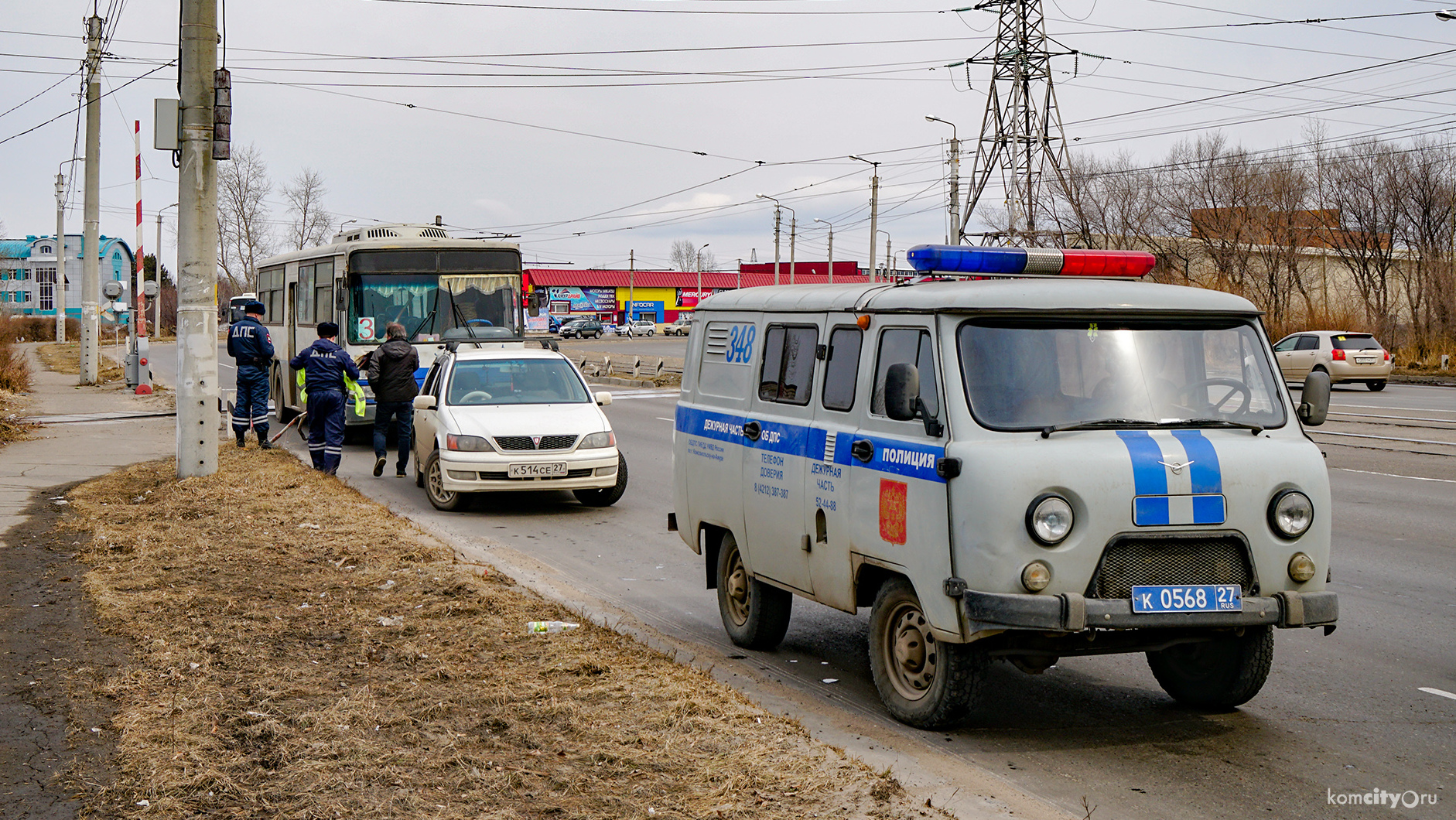 Владельца переезда на котором шлагбаум проткнул автобус и травмировал пассажира проверяет полиция