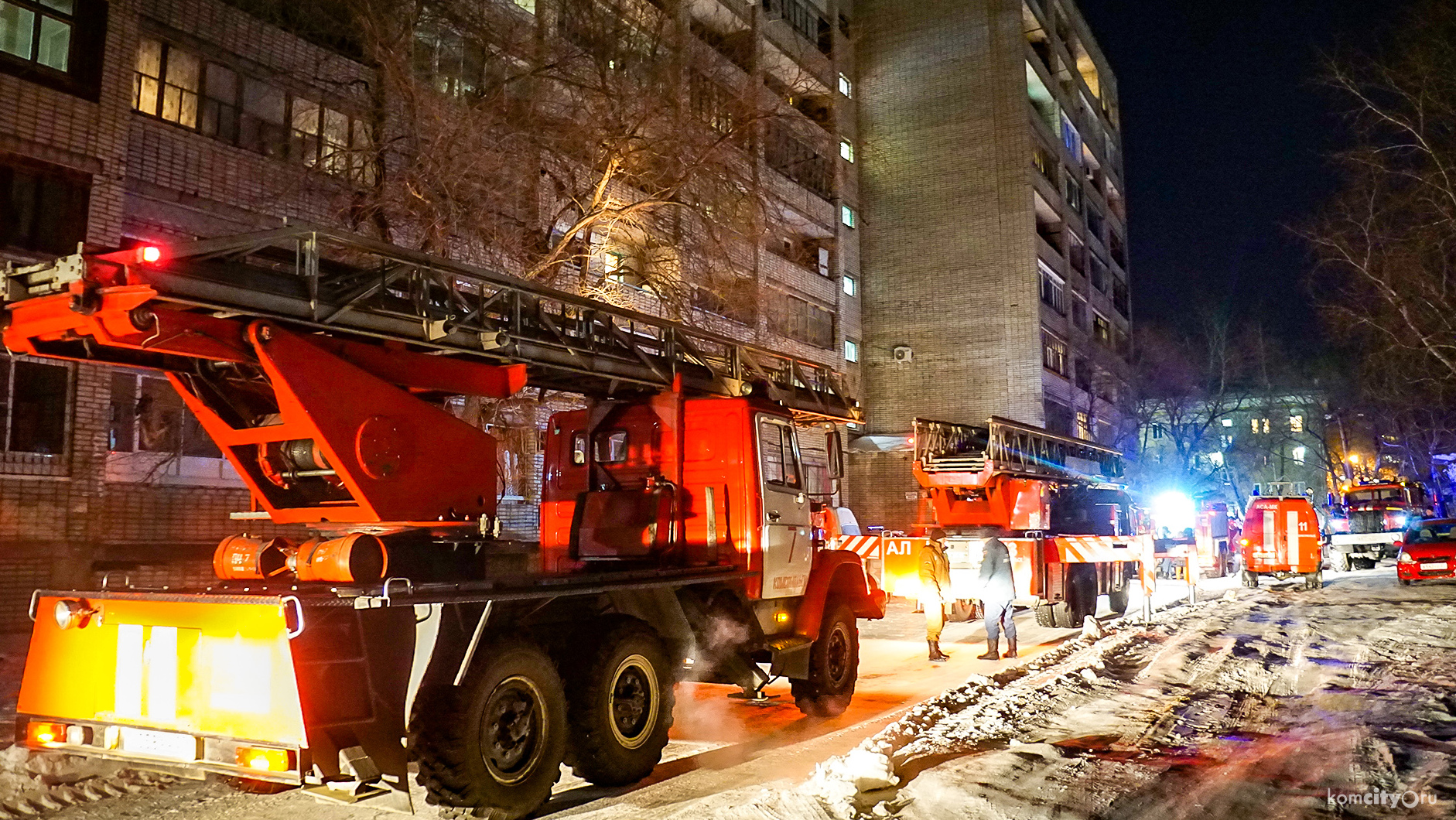 Два человека погибли в результате пожара на Пионерской