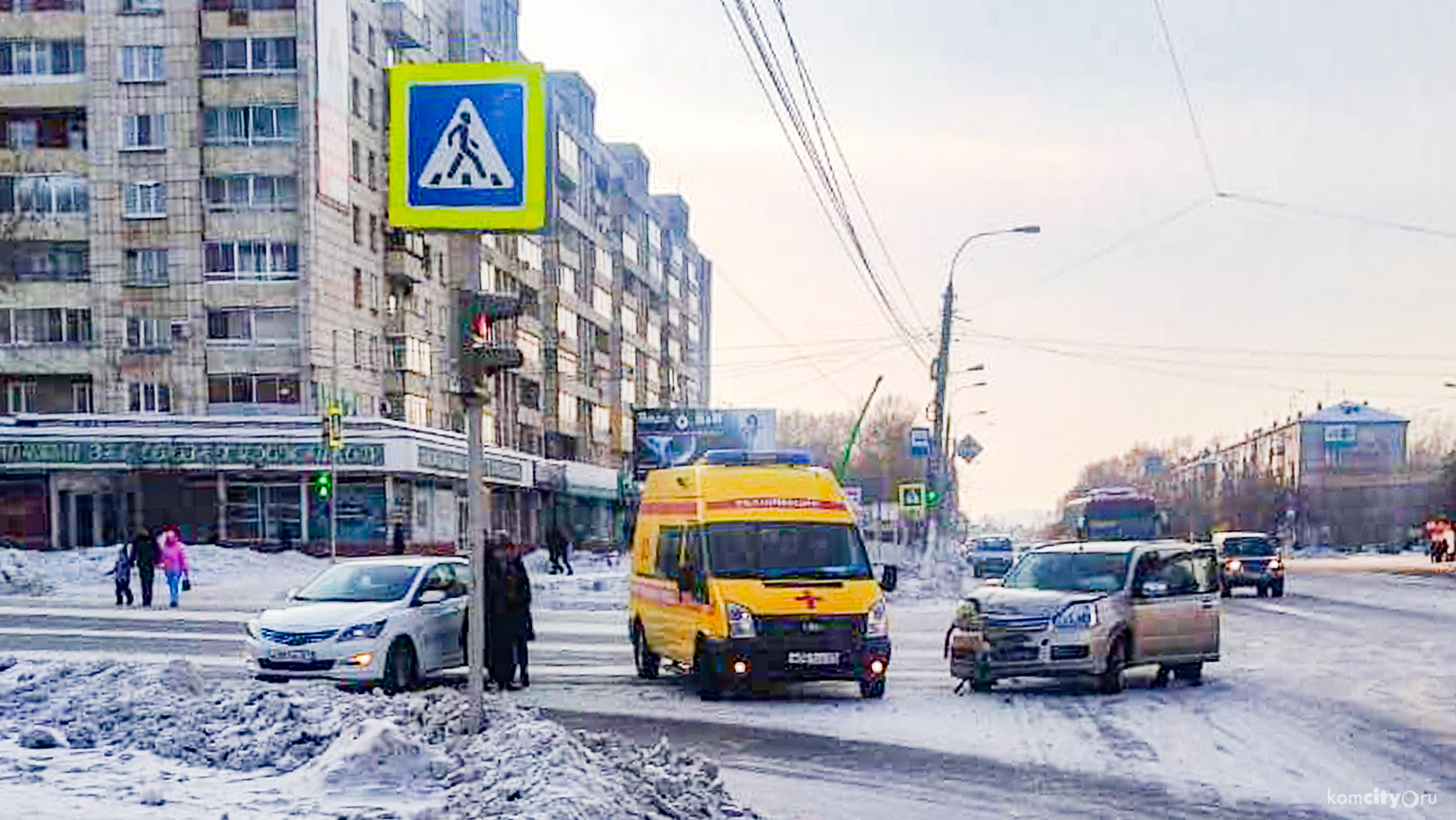 В столкновении на Ленина — Первостроителей травмы получила пассажирка