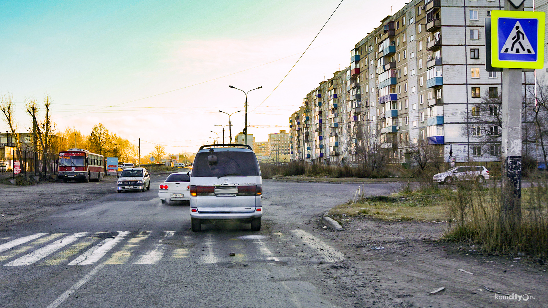 Пешеходные переходы на 21 улице обезопасят заборами