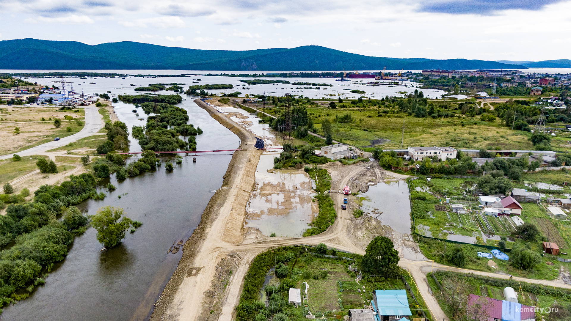 Посёлок Силинский заливает водой, несмотря на новую дамбу