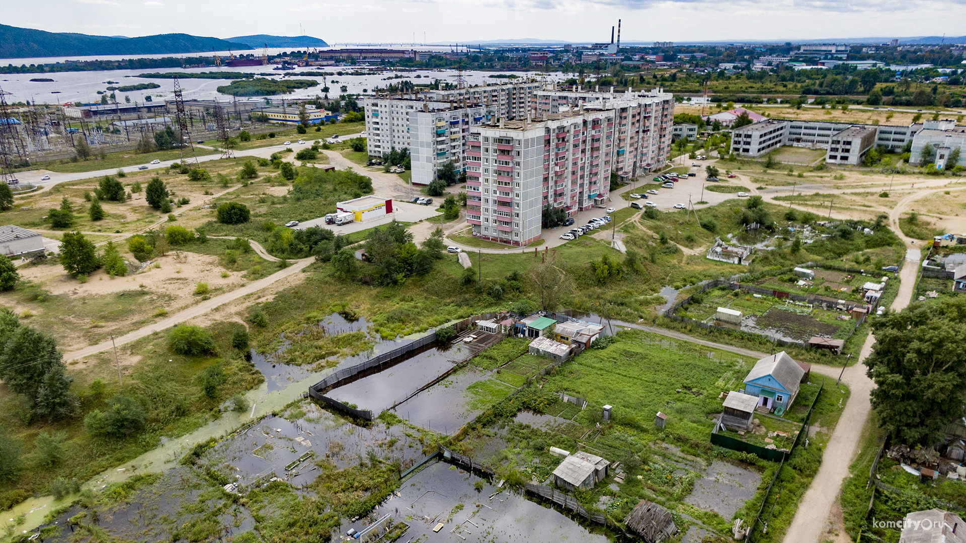 Посёлок Парковый продолжает заливать грунтовыми водами