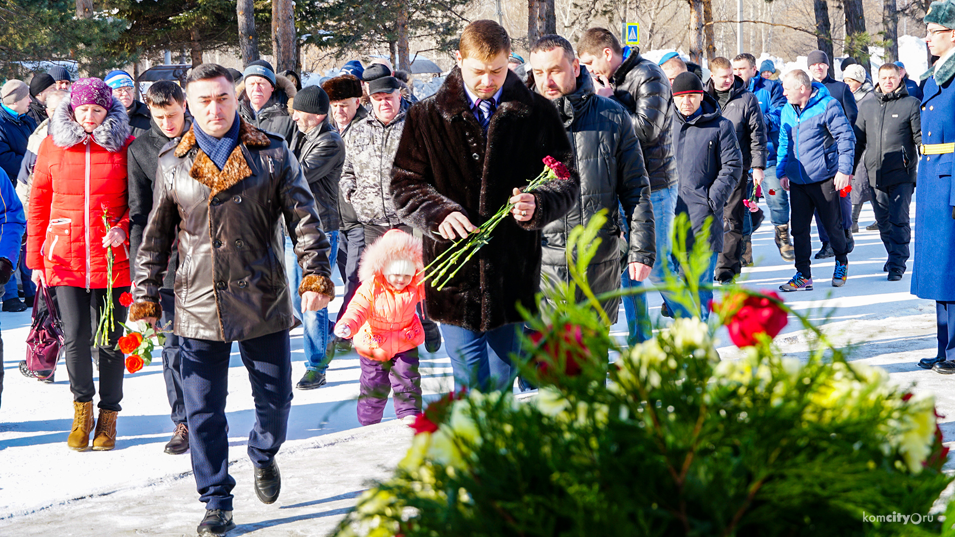 Память воинов-интернационалистов, погибших в международных конфликтах, почтили возложением цветов к Чёрному тюльпану