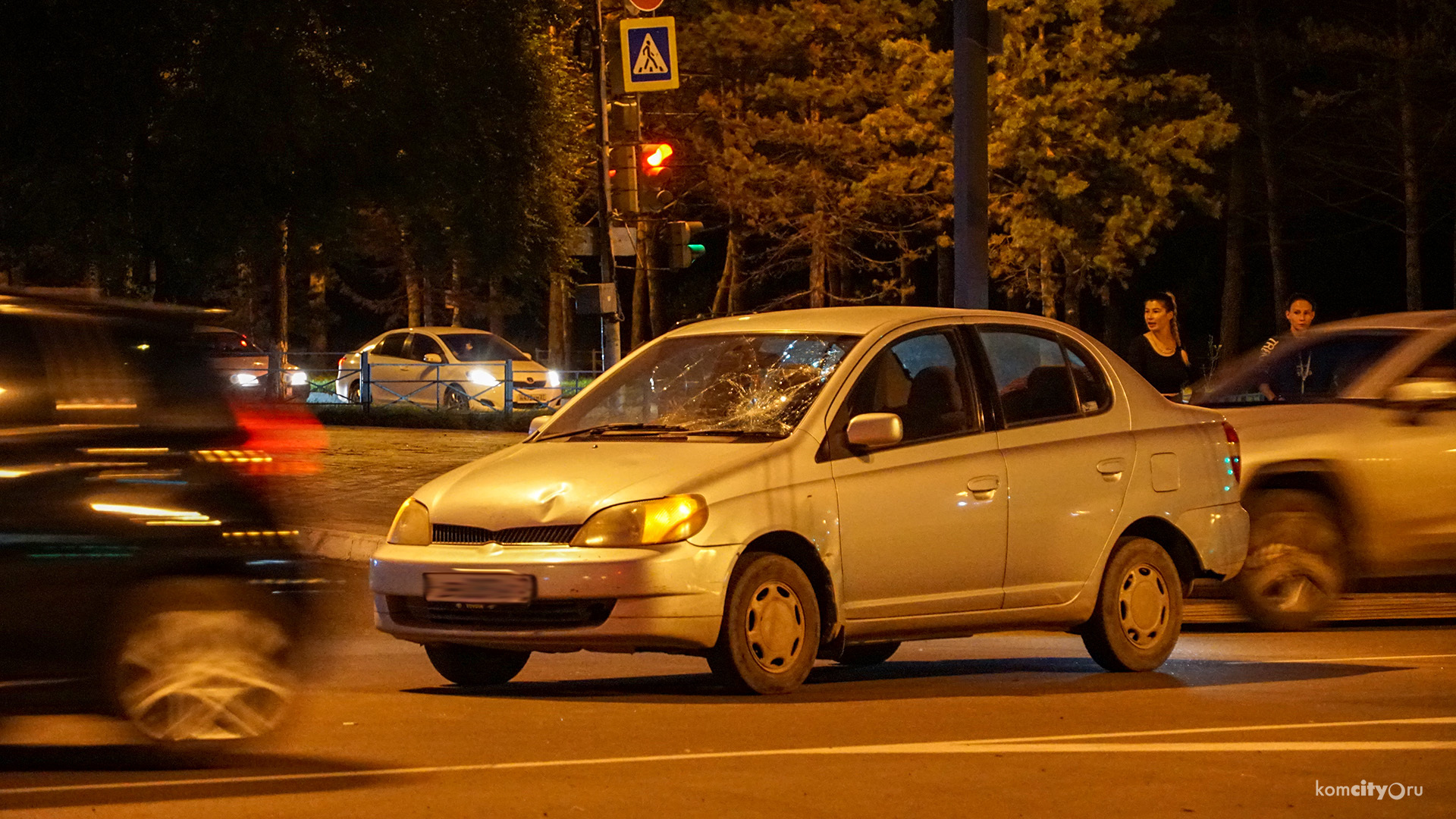 На перекрёстке Первостроителей и Аллеи Труда сбили пешехода