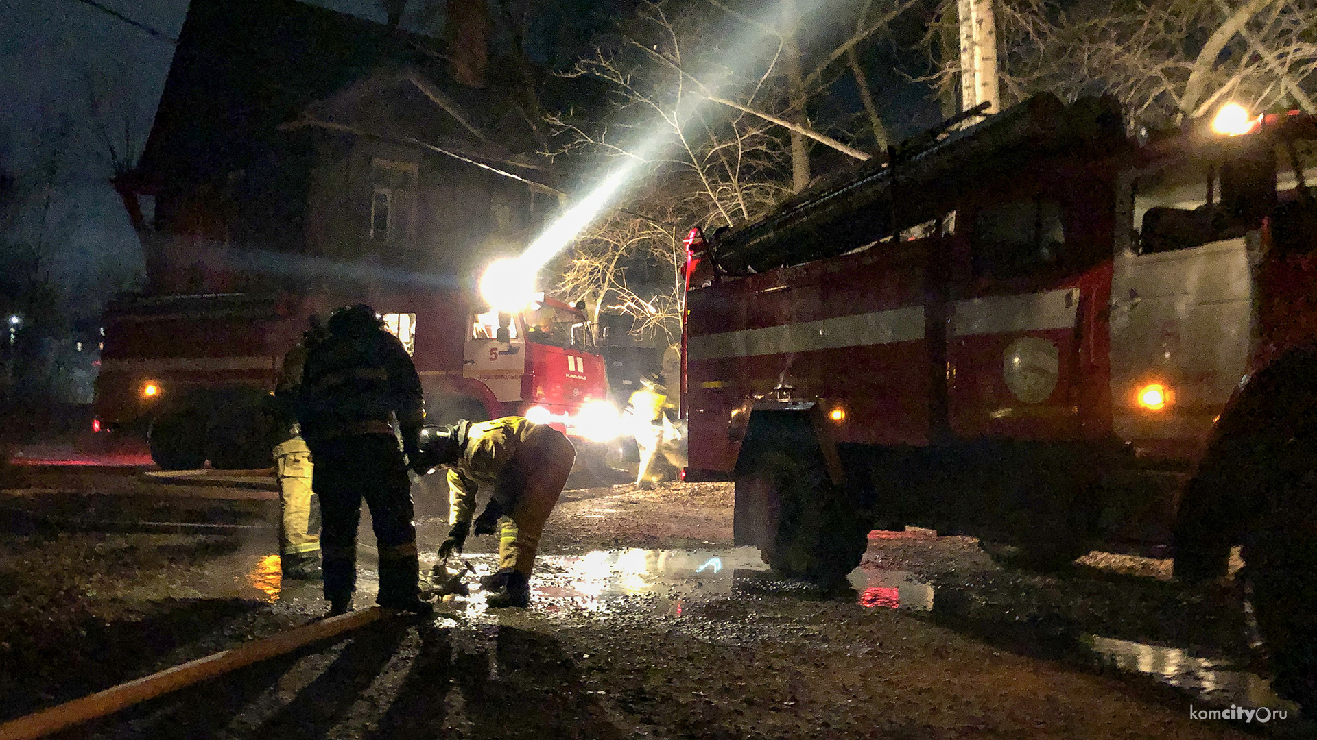 Причиной пожара в деревянном доме на Квартальной улице стал поджог