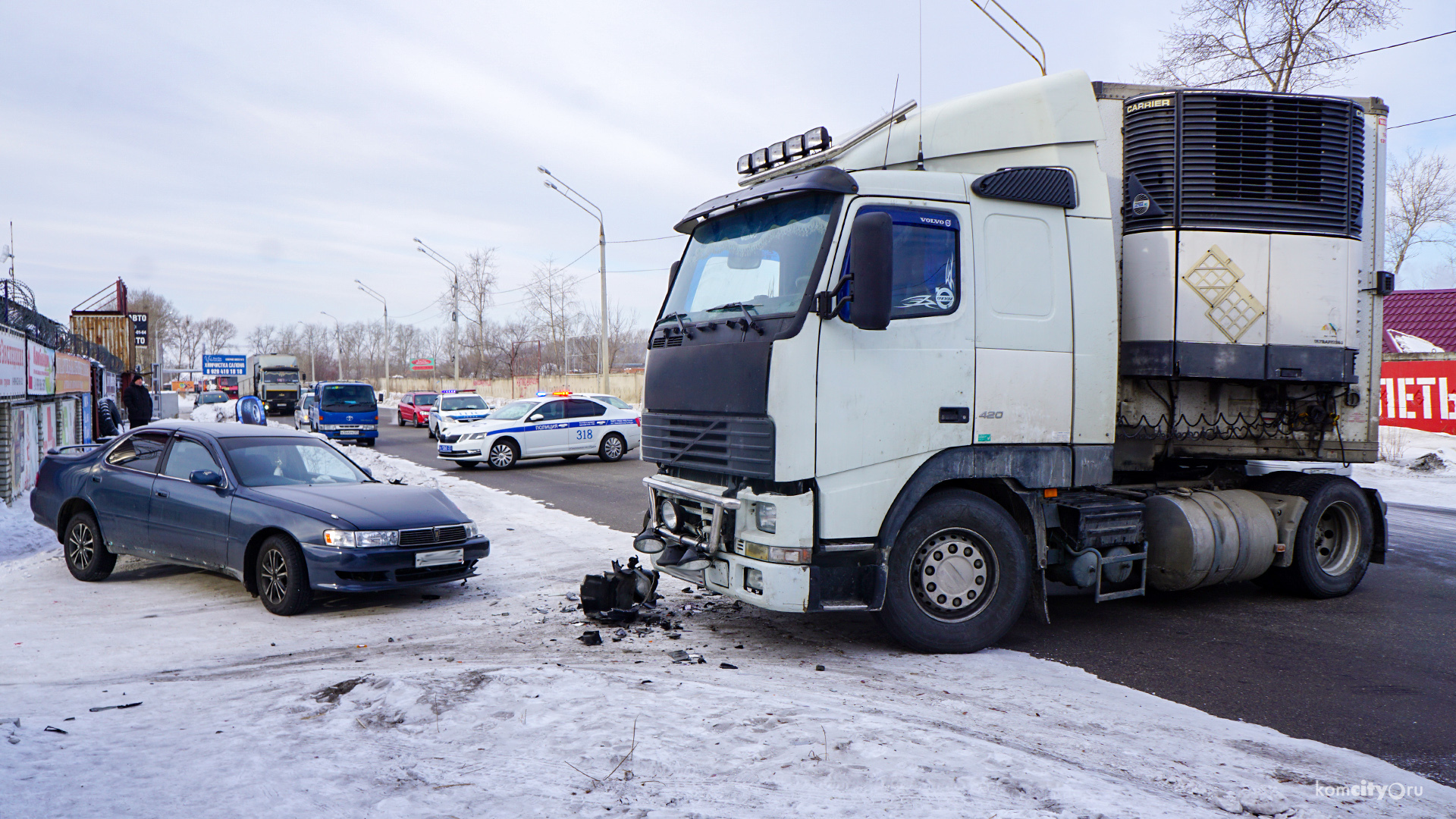 Из-за ДТП с участием фуры на «пьяной дороге» скопилась пробка