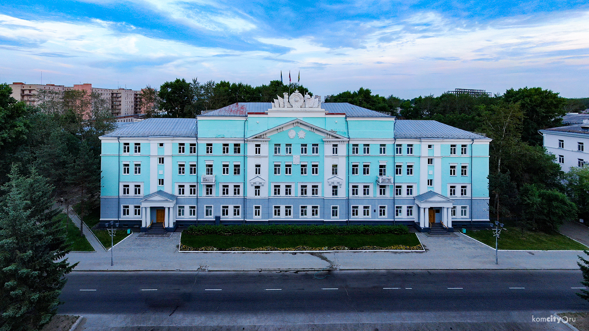 К главе города и его замам снова можно записаться на приём