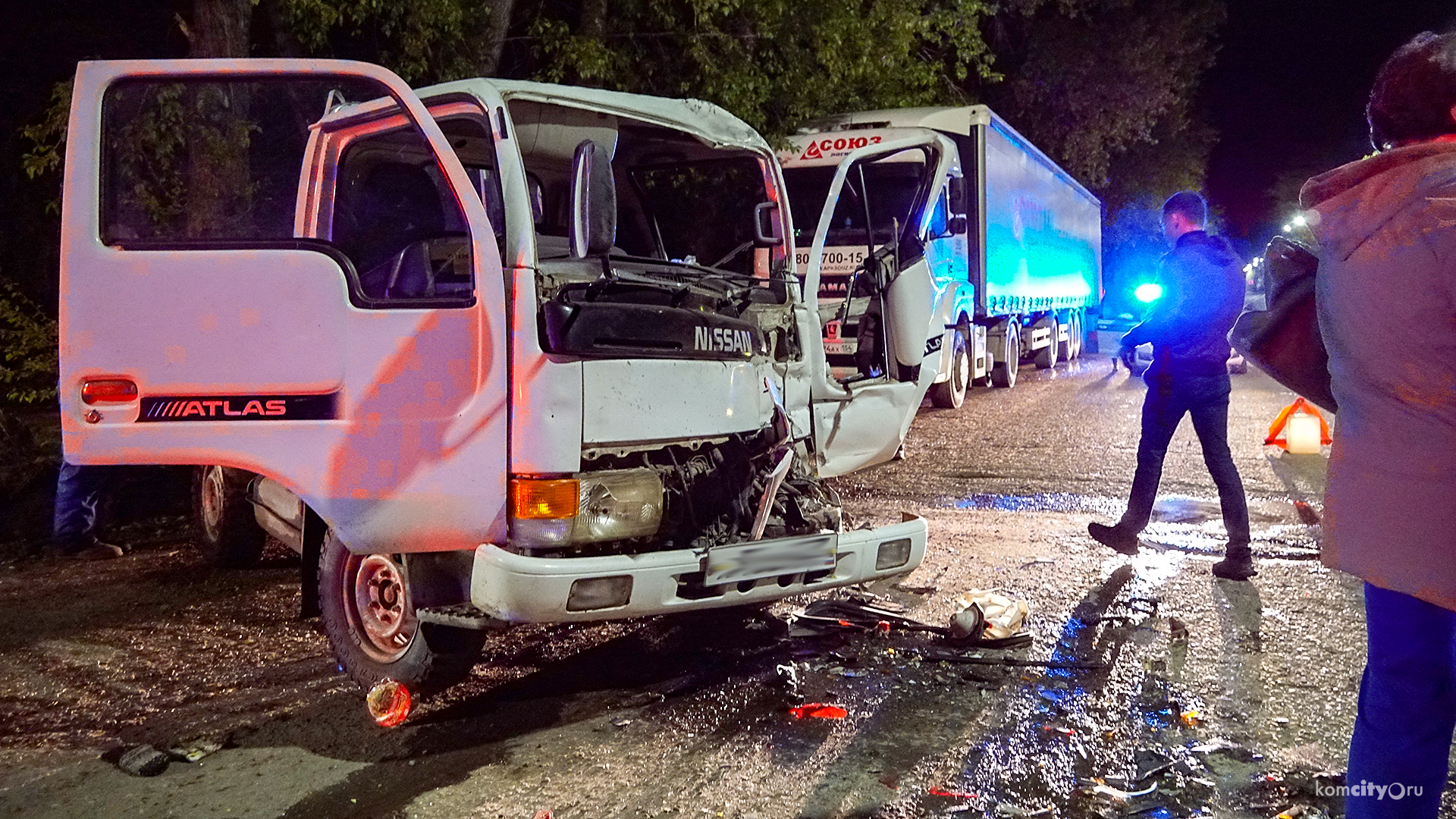 Водитель грузовичка, влетевшего в автобус на Ленинградской, отказался пройти тест на алкоголь