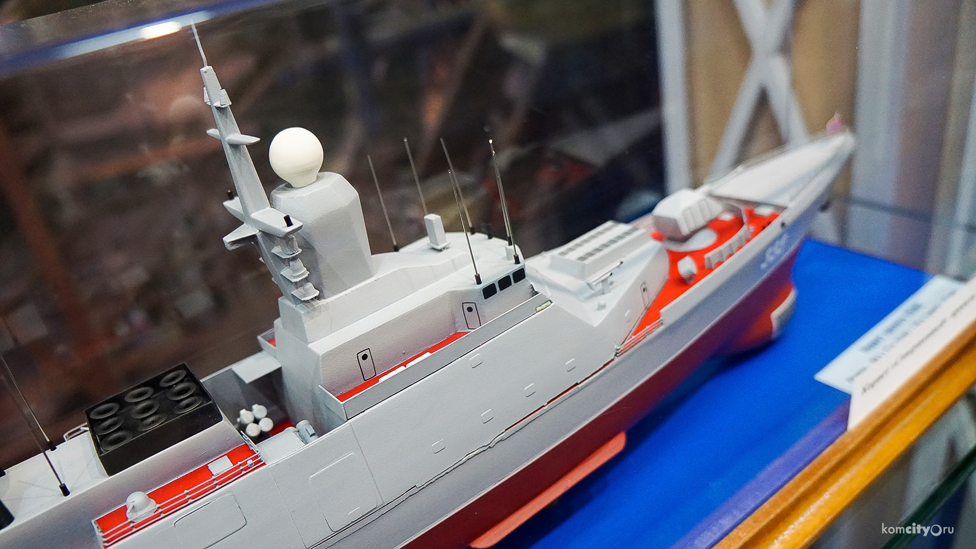 К юбилею АСЗ в Краеведческом музее открылась выставка «Нам нужны такие корабли на море!»