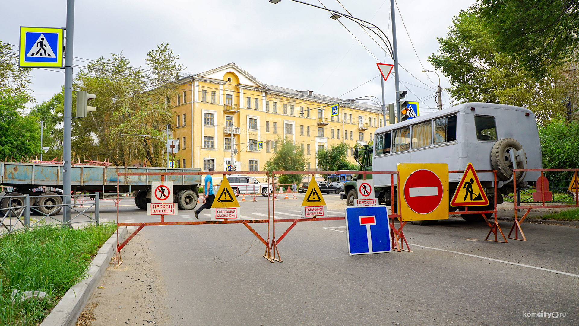 Севастопольскую перекрыли с задержкой в три недели