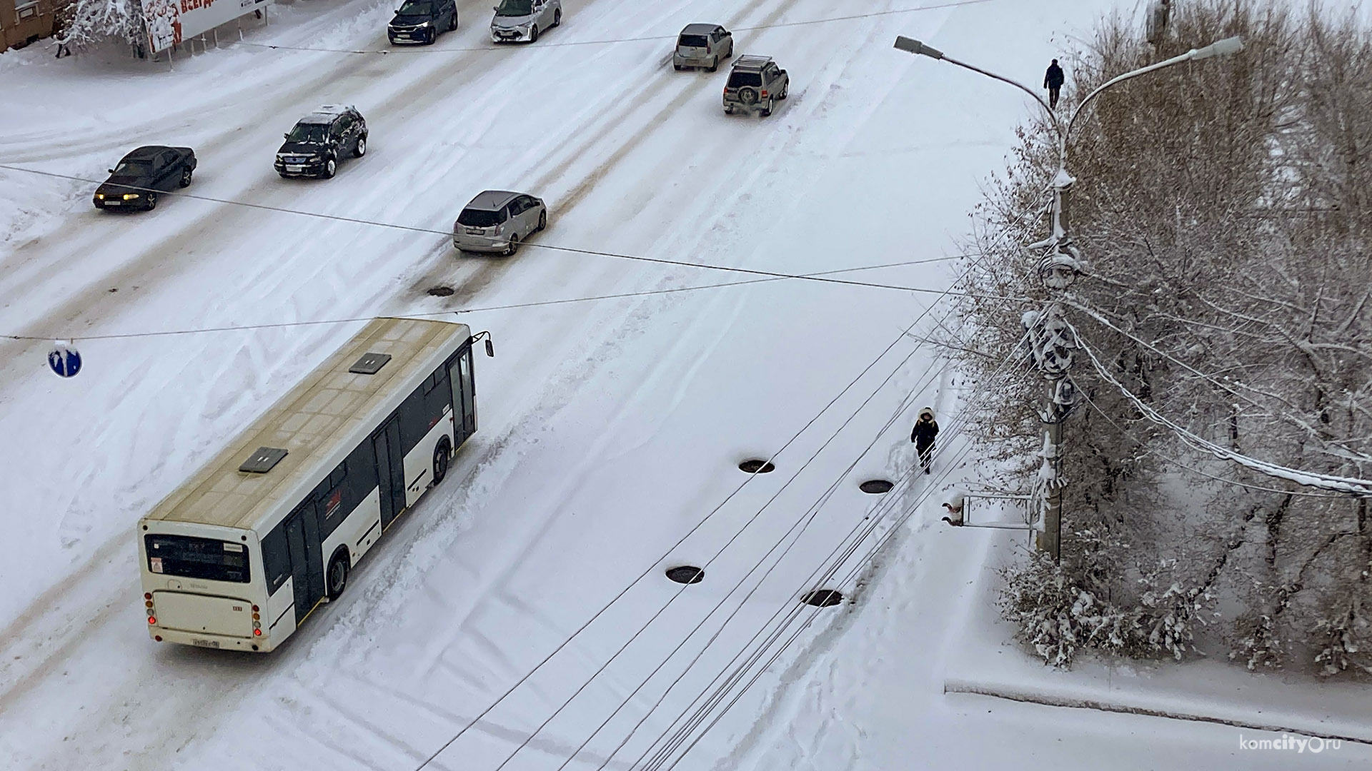 Автобусы на линию вышли все, но есть проблемы с отдалёнными районами