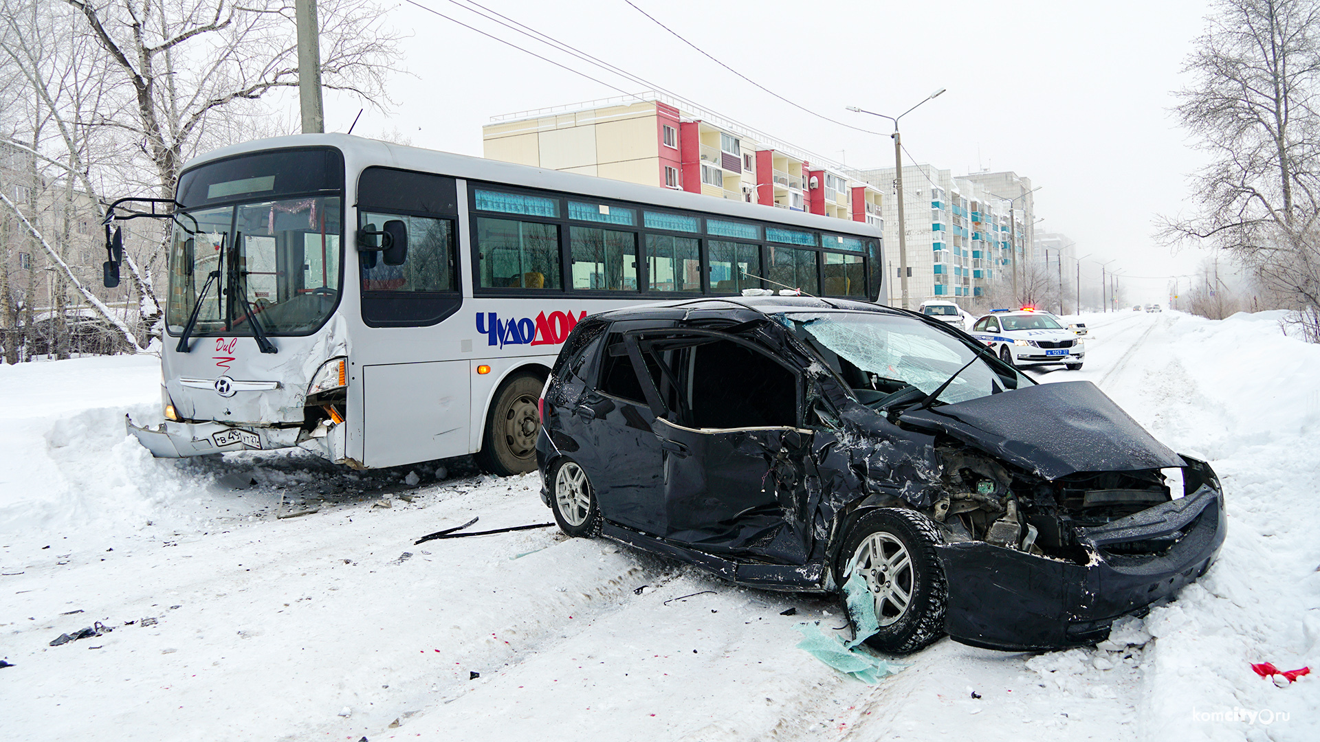 Два человека получили травмы в авариях на Гагарина, случившихся в одном и том же месте на плохо чищенной дороге