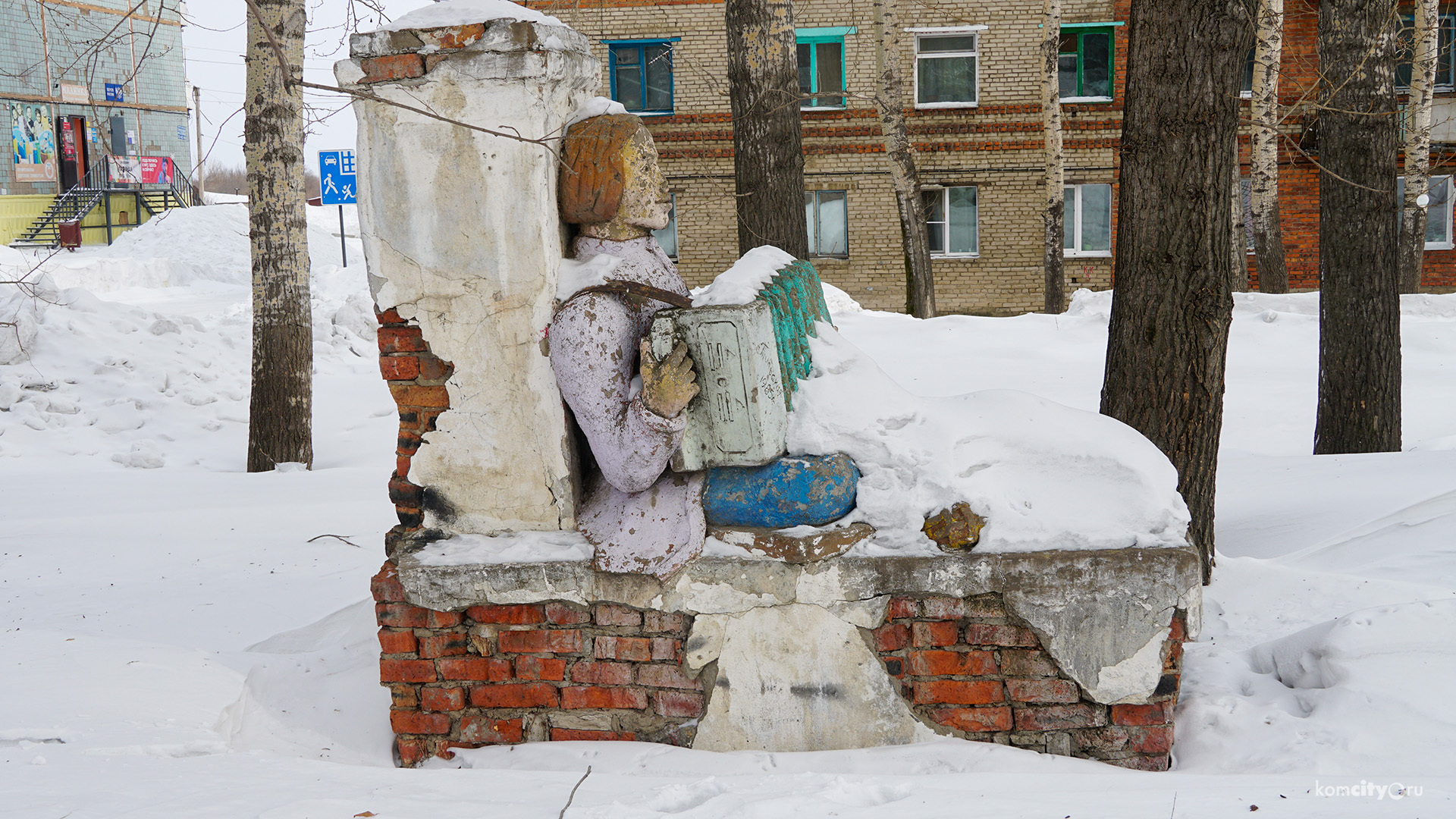 Мемориальную доску автору сказочного городка на «шестом участке» Фёдору Масловскому установят на Пионерской 17