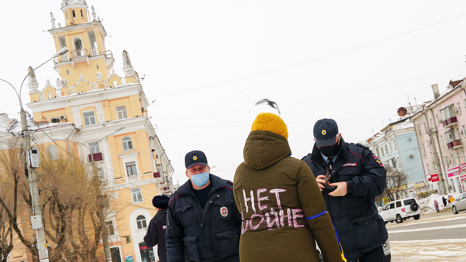 Одиночный пикет закончился для комсомольчанки в отделе полиции