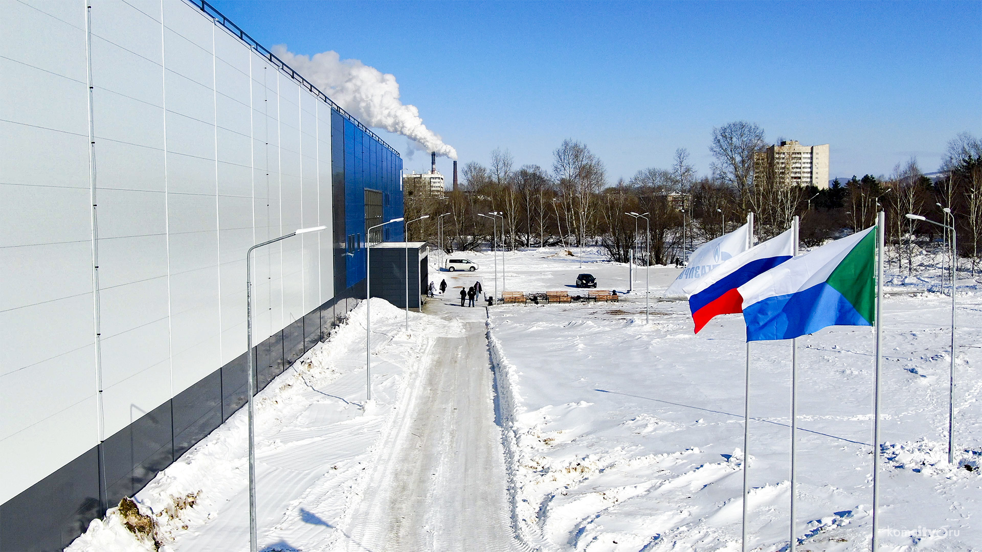 Каток комсомольск на амуре дзержинского расписание. Физкультурно-оздоровительный комплекс Комсомольск на Амуре. Спорткомплекс в Комсомольске на Амуре сайт. Спорткомплекс на Дзержинского Комсомольск-на-Амуре.