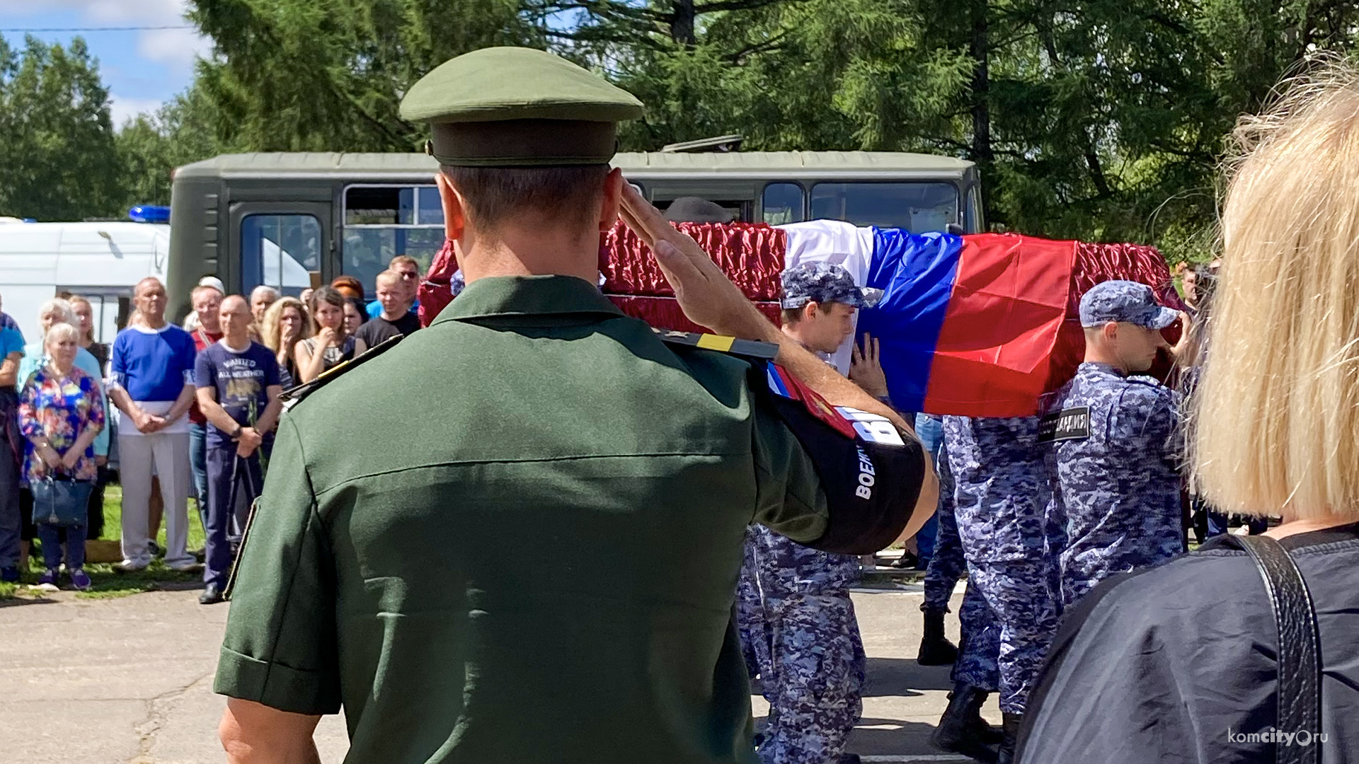 С погибшими в ходе спецоперации бойцами ОМОНа простились в Комсомольске-на-Амуре