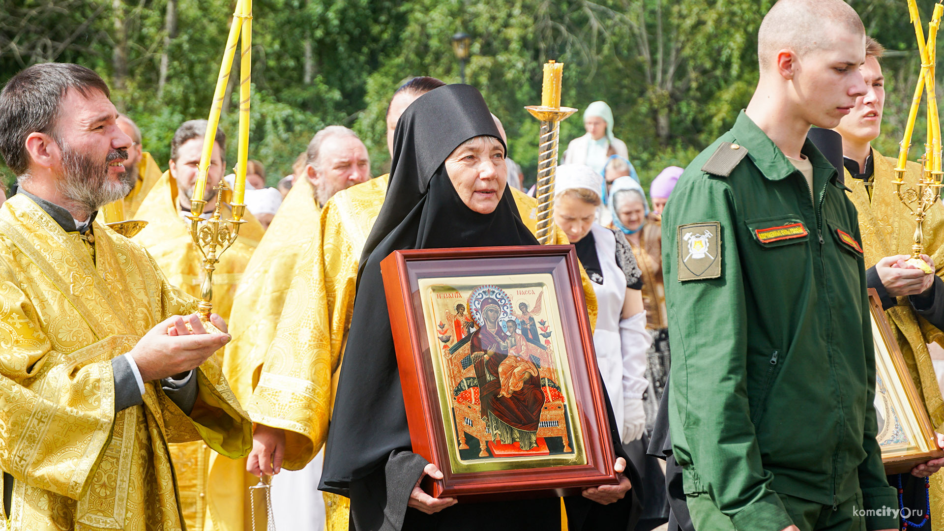 Крестный ход с иконой Всецарица прошёл на Дзёмгах