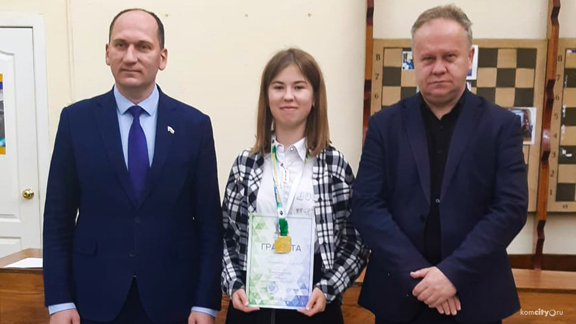 16-летняя шахматистка из Комсомольска, обыграв взрослых соперников, стала чемпионкой Хабаровского края