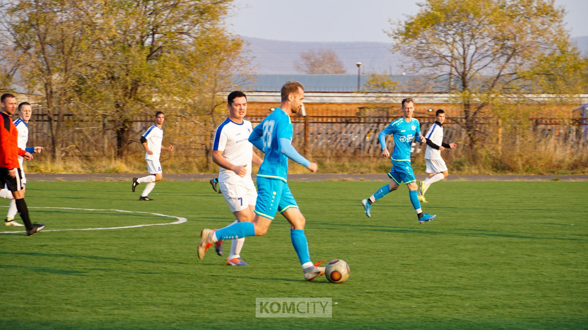 Чемпионами городского футбольного первенства стали «Автотраз», «Энергия» и КЛФ КнААЗ