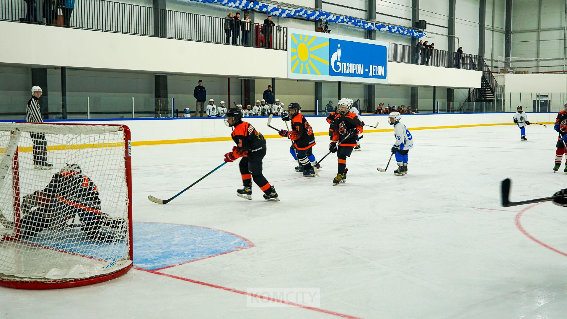 Хоккейный фестиваль «Русская зима» завершился в новом ледовом на Дзержинского