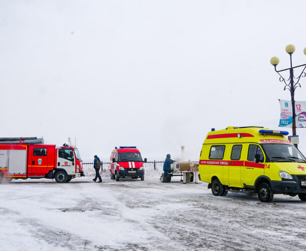 Больше двух тысяч человек окунулись в иордань на Набережной