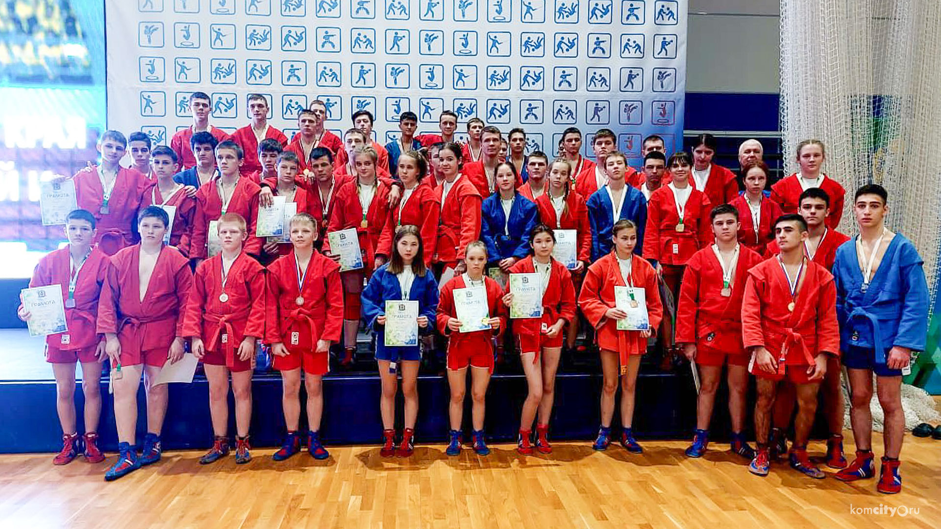 Четыре золотые медали привезли комсомольчане с первенства Хабаровского края по самбо