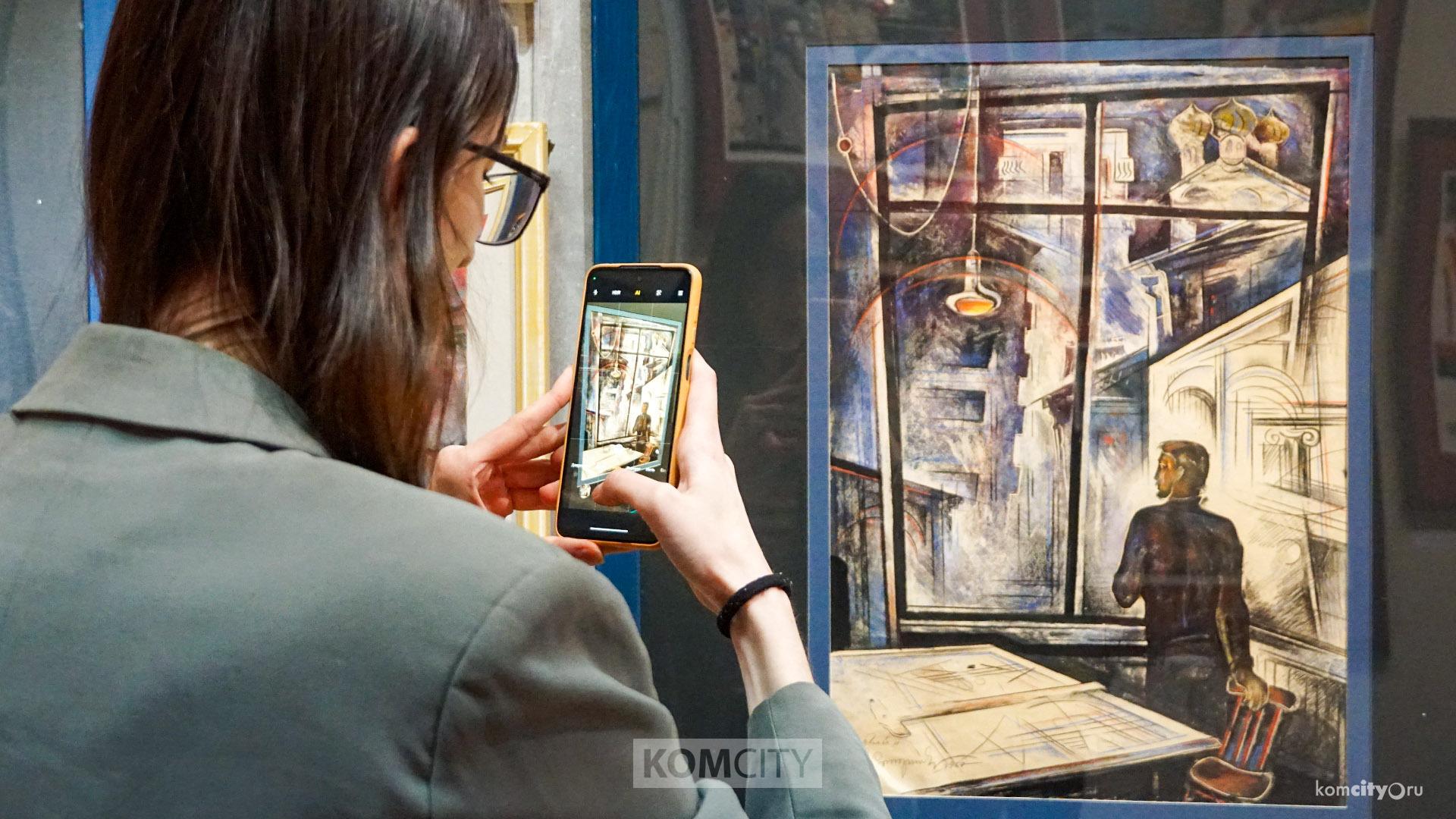 «Времена не выбирают» — в Художественном музее открылась персональная выставка Валерия Смирнова