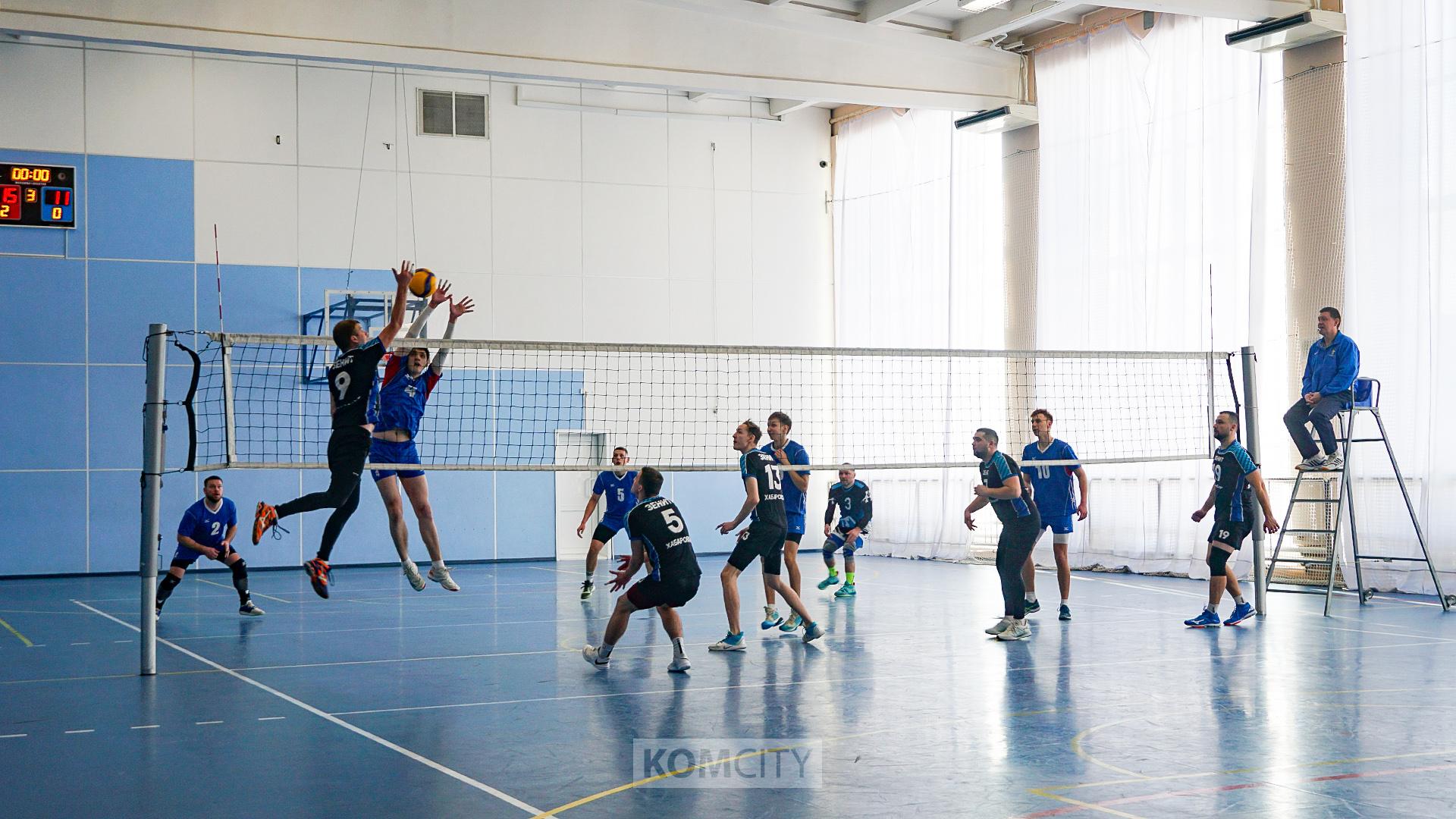 Команда «Газпром» одержала победу в волейбольном турнире памяти С. Овчинникова