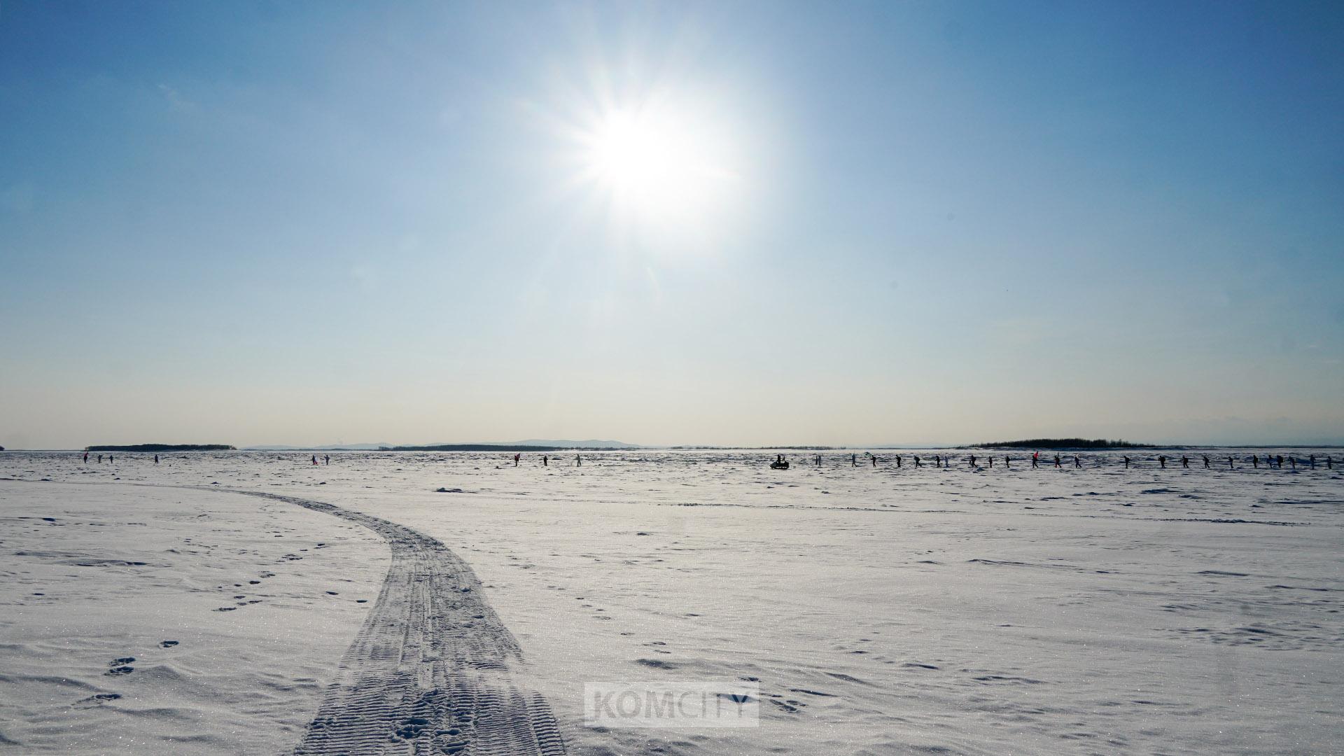 Ветер в лицо и собака-талисман — 150 километров прошли участники лыжного перехода «Лёд и пламя»