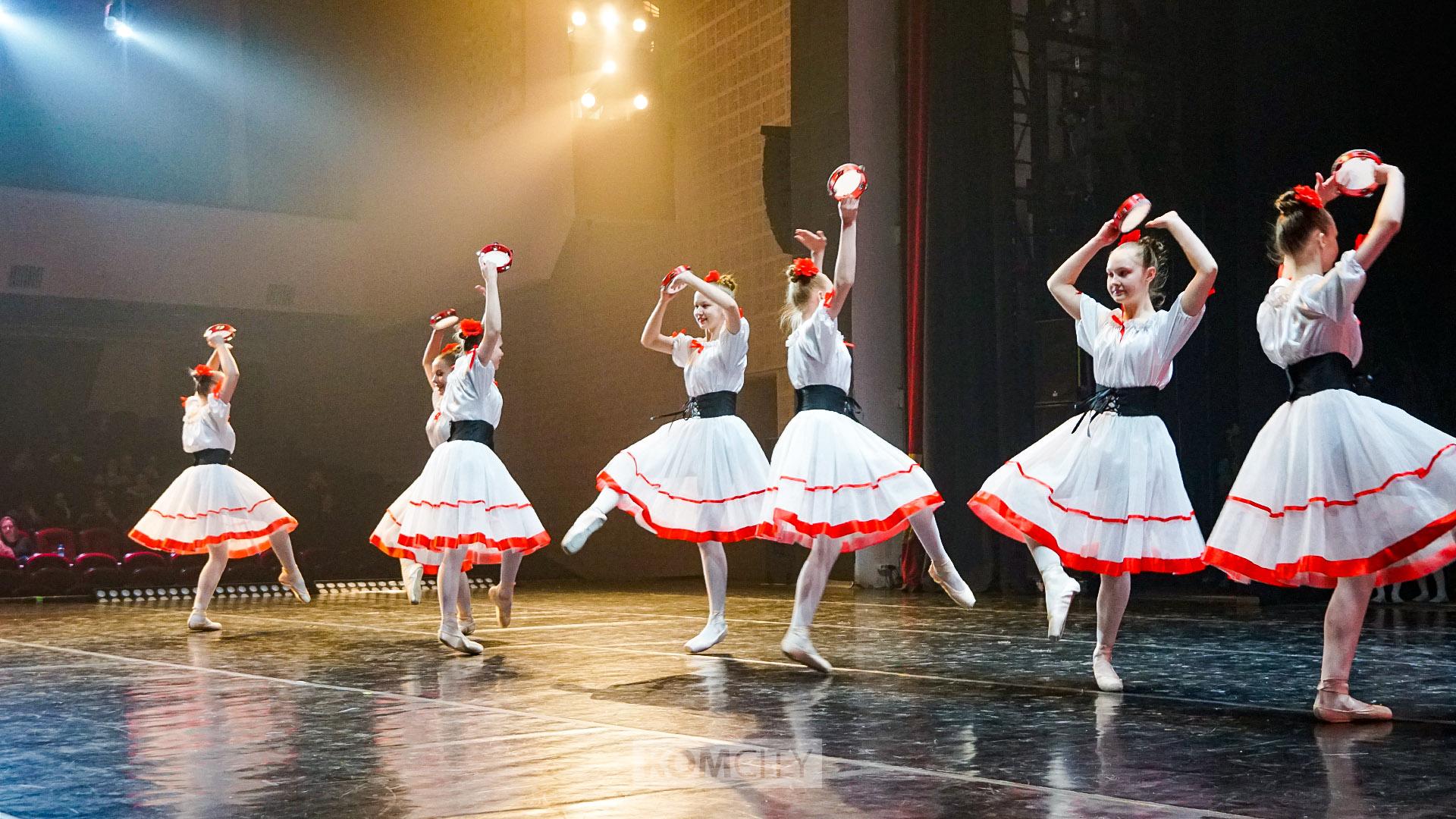 84 хореографических номера оценили жюри в ходе конкурса «Стихия танца»