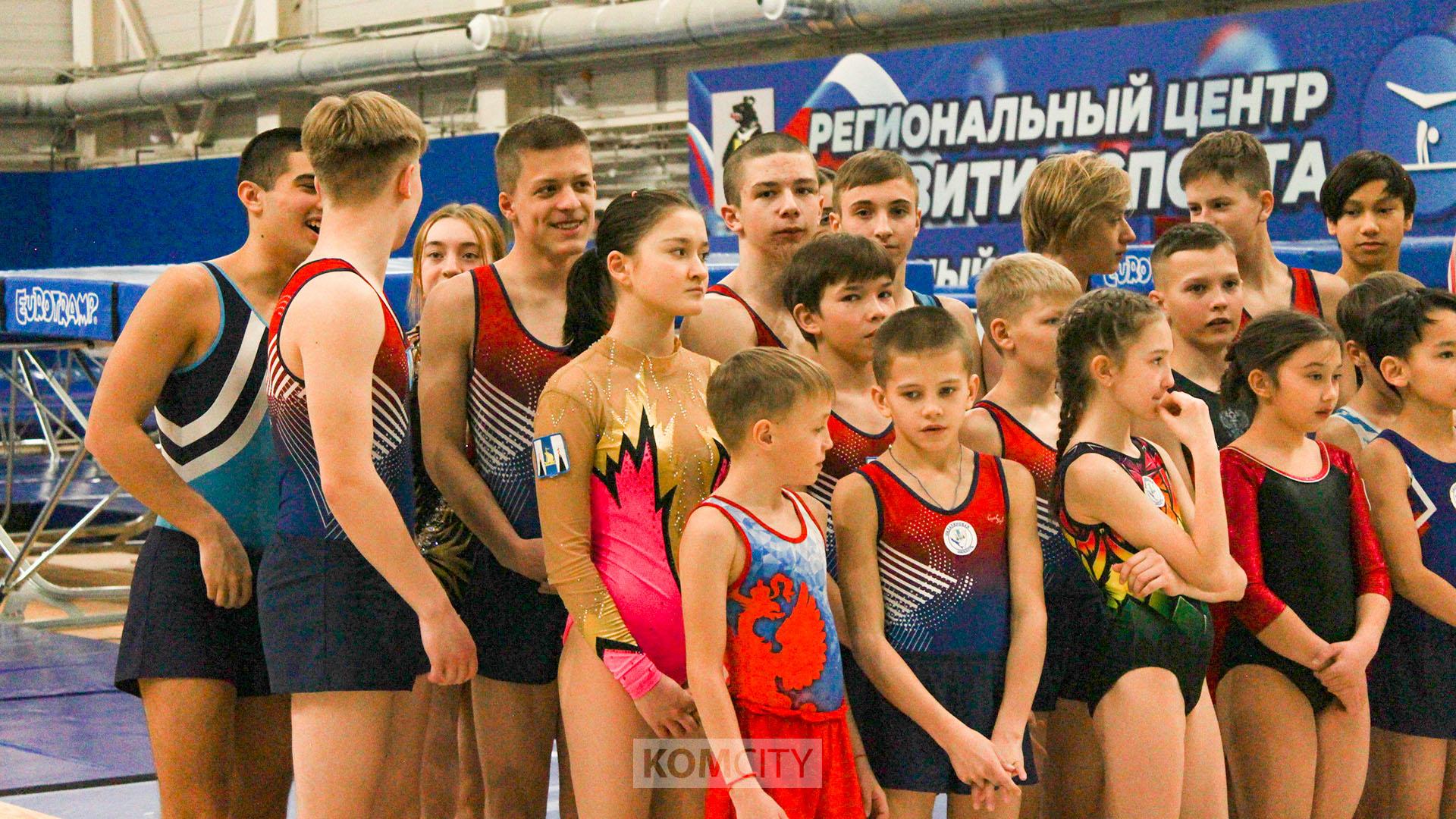Комсомольчане традиционно вошли в число победителей дальневосточных соревнований по прыжкам на батуте