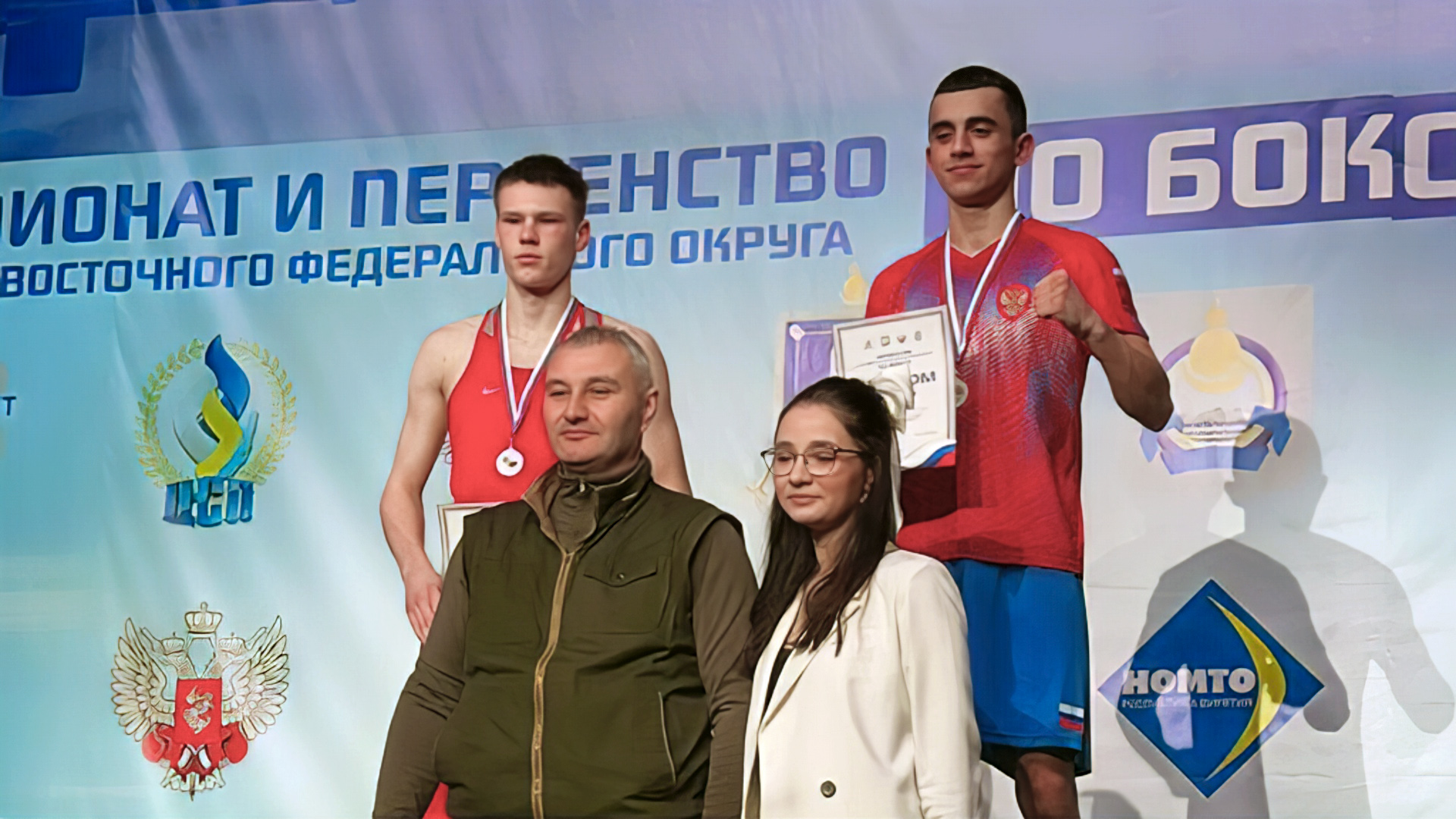 Гароглан Ханджанов стал победителем Дальневосточного чемпионата по боксу