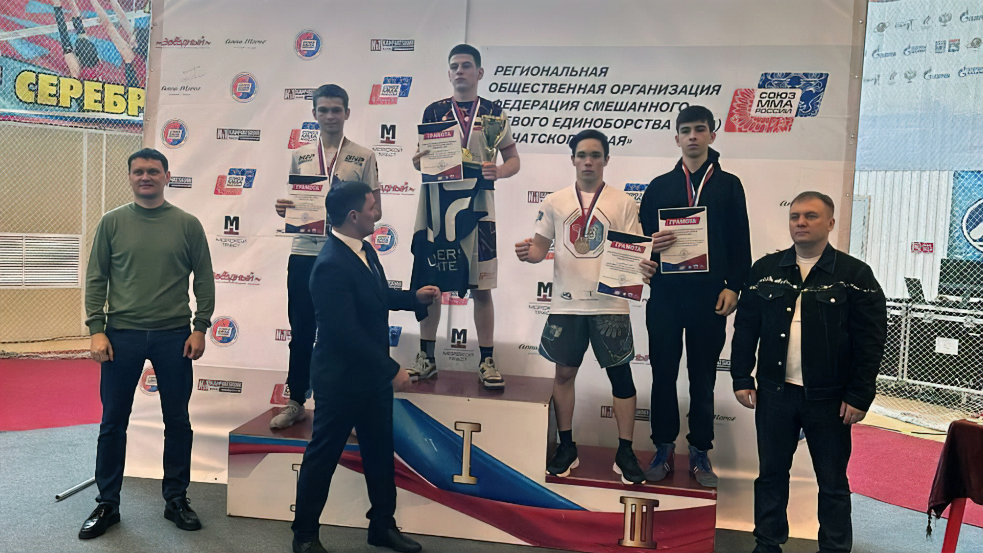 Комсомольчанин отобрался на чемпионат России по ММА